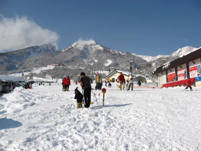 อากาคุระ ทัวริสต์ สกี รีสอร์ท