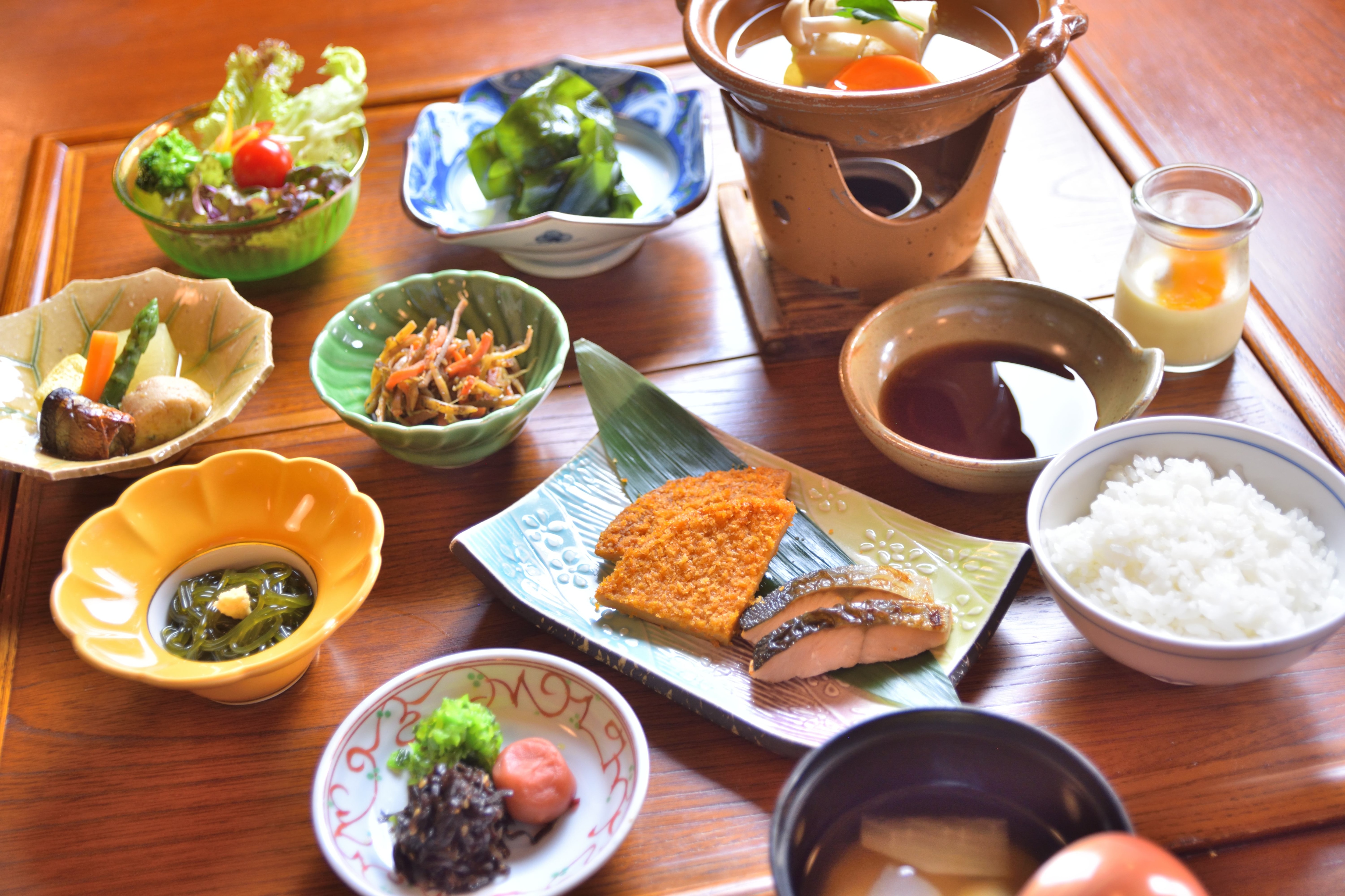 [Breakfast] Unexplored breakfast♪ Seasonal ingredients