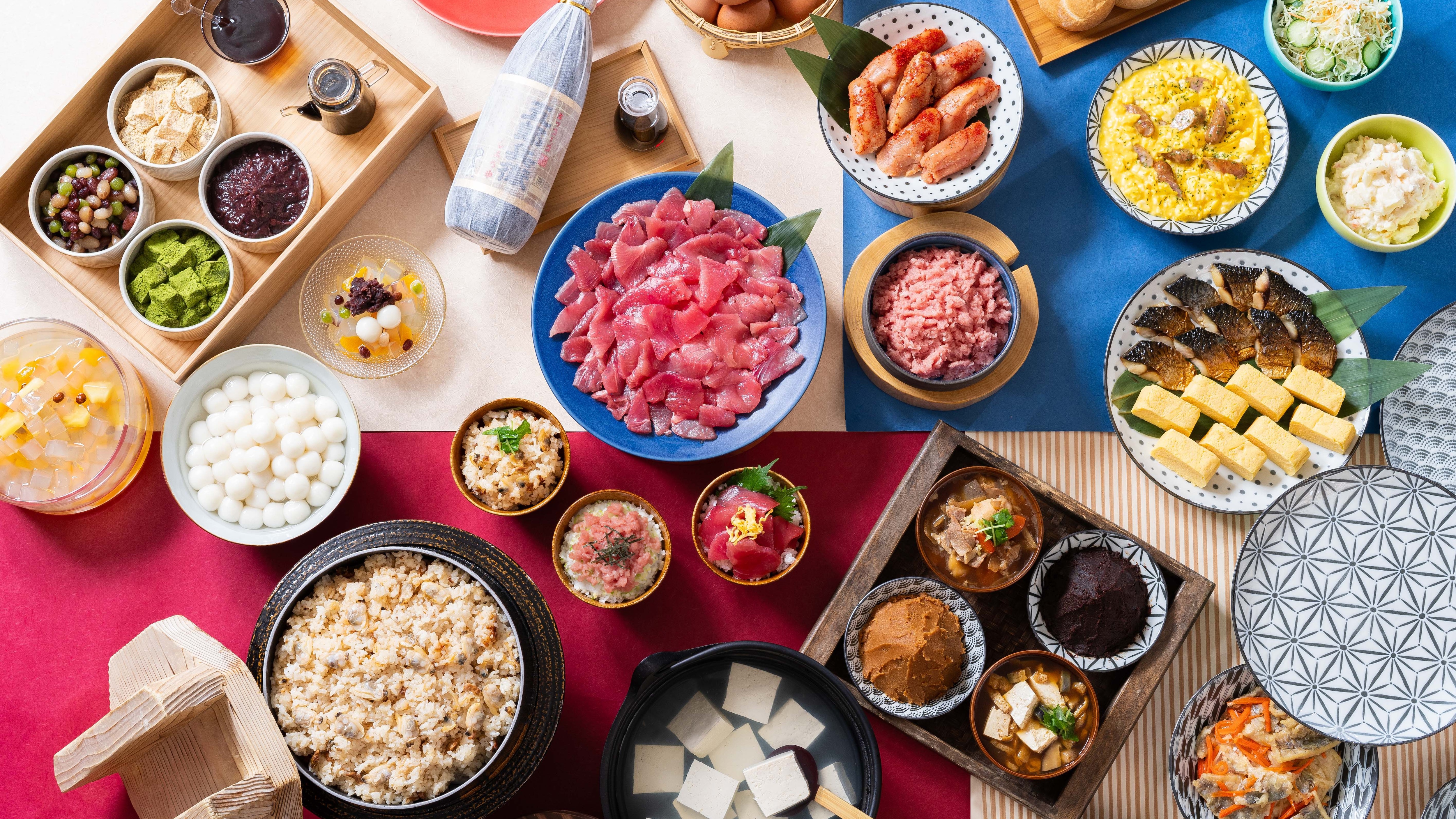 Breakfast: Japanese and Western buffet