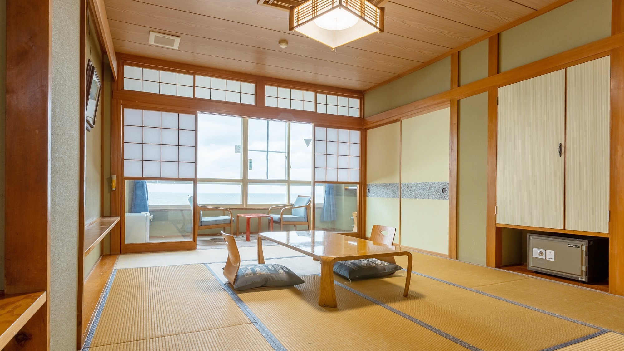 Japanese-style room 8 tatami image "new"