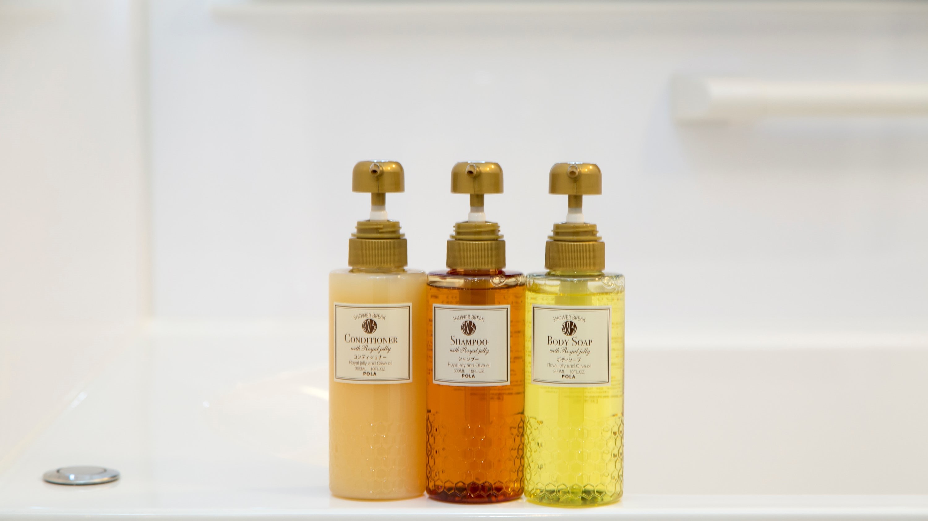 ◆ Shampoo, conditioner, body soap ◆ (Product name: POLA Shower Break)