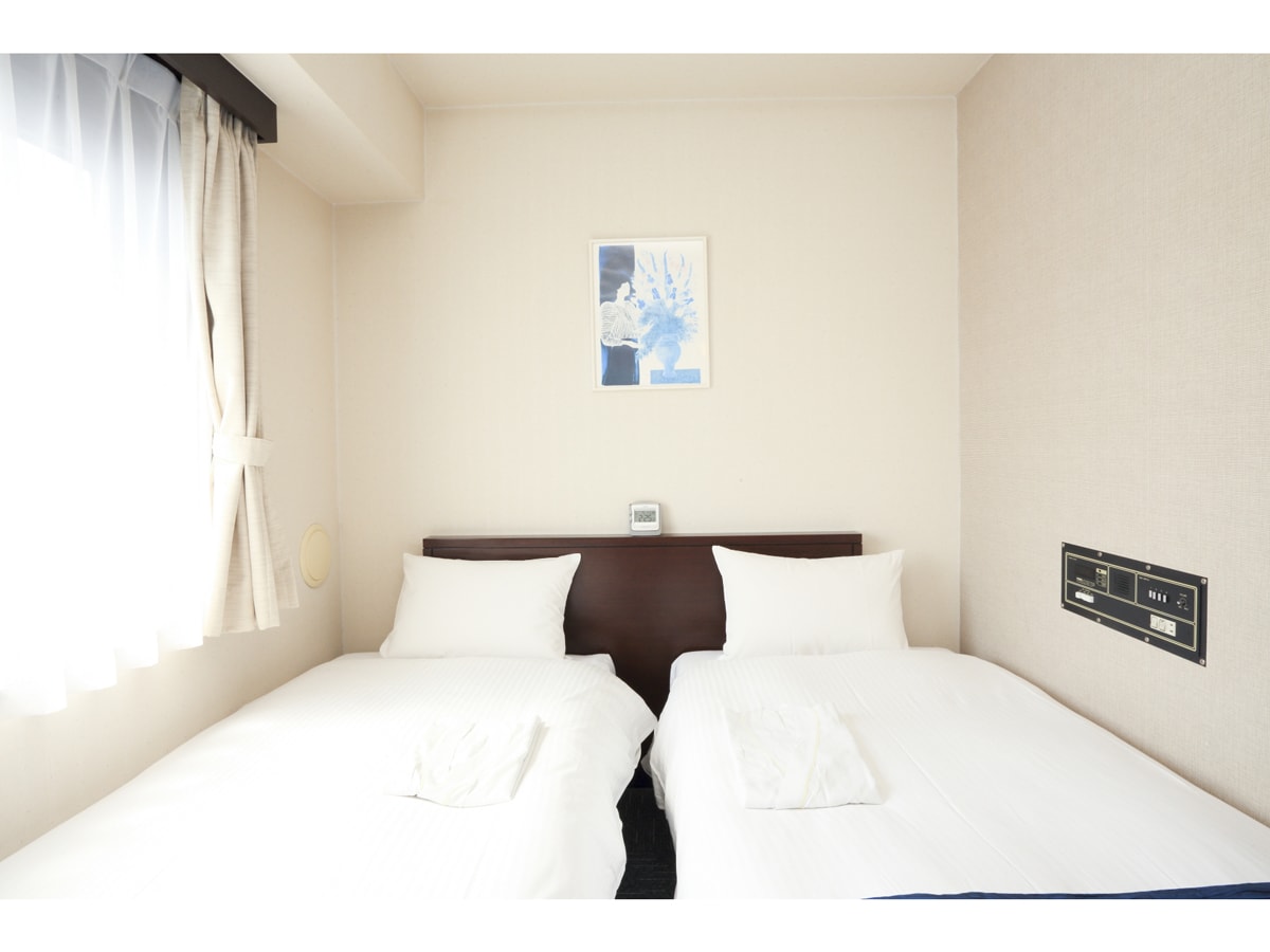 Twin room A