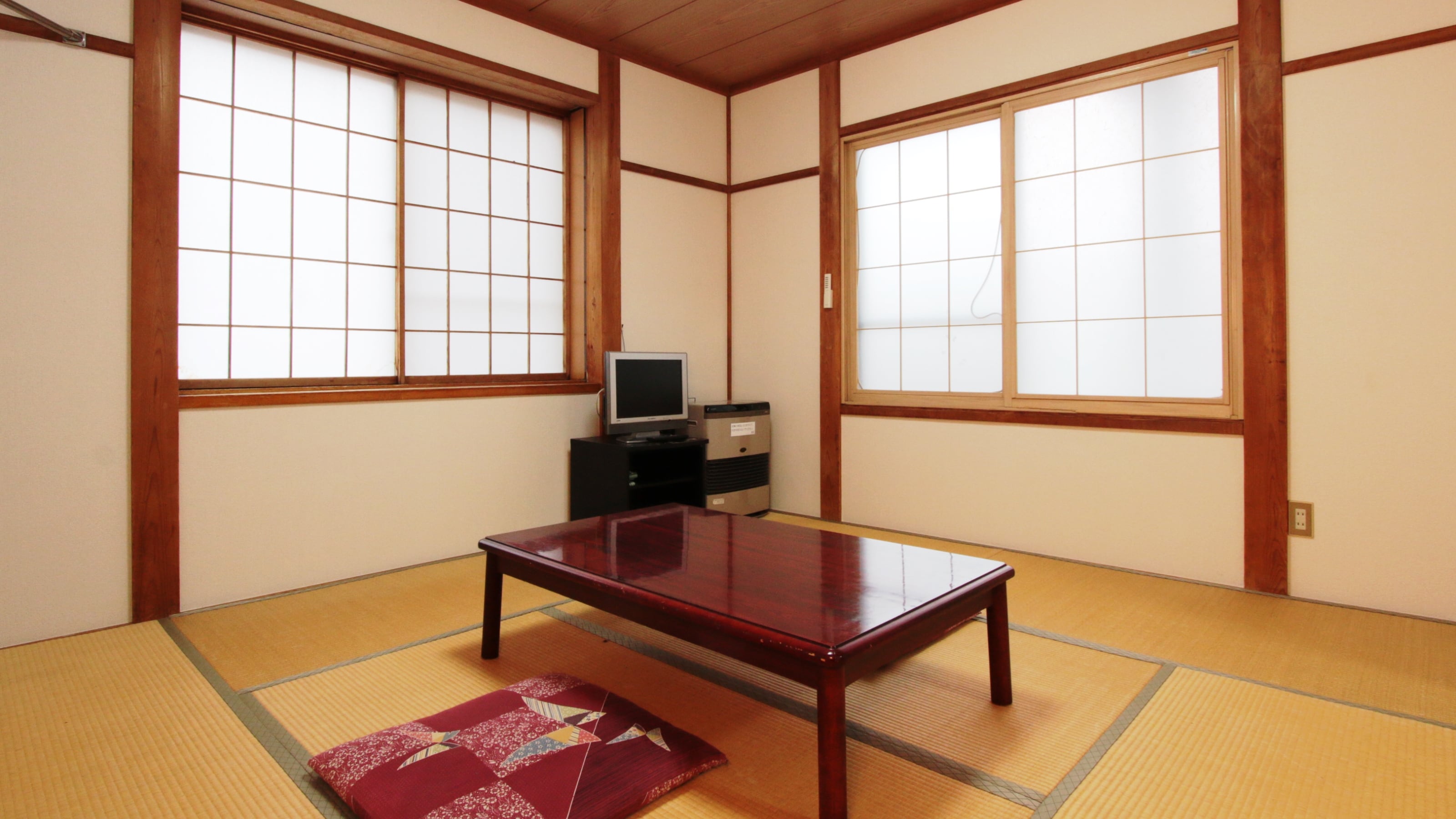 [Kamar tamu] 12 tikar tatami (Madarao)