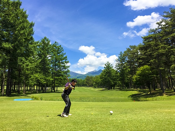 附近還有高爾夫球場！