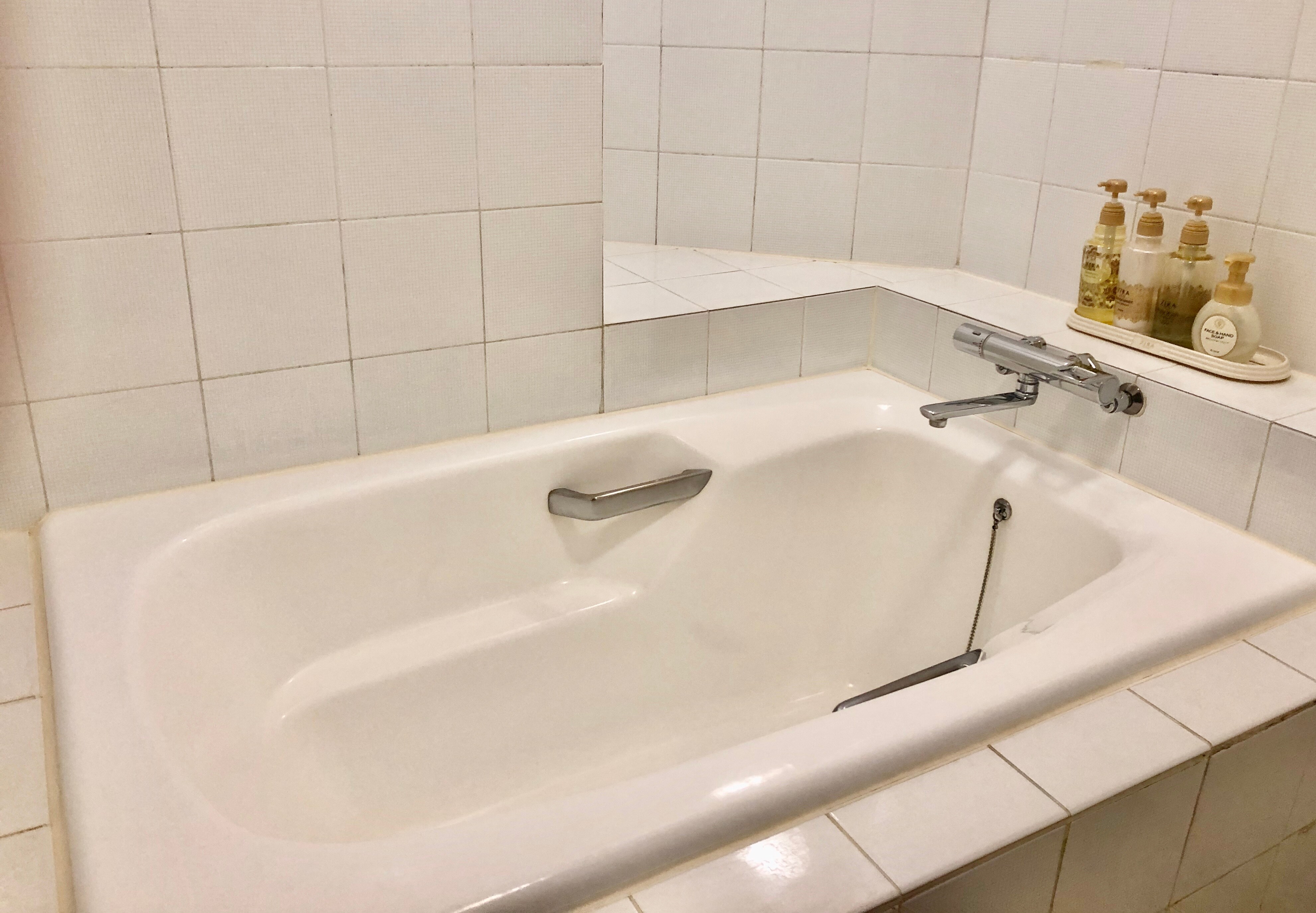All rooms have separate bathrooms and toilets.
