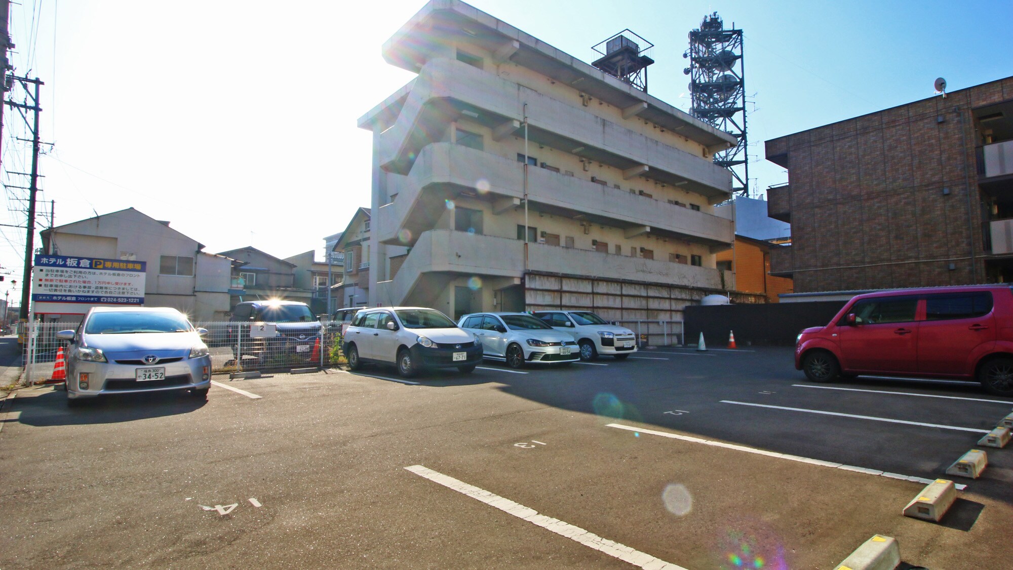 [停車場] 有免費停車場。