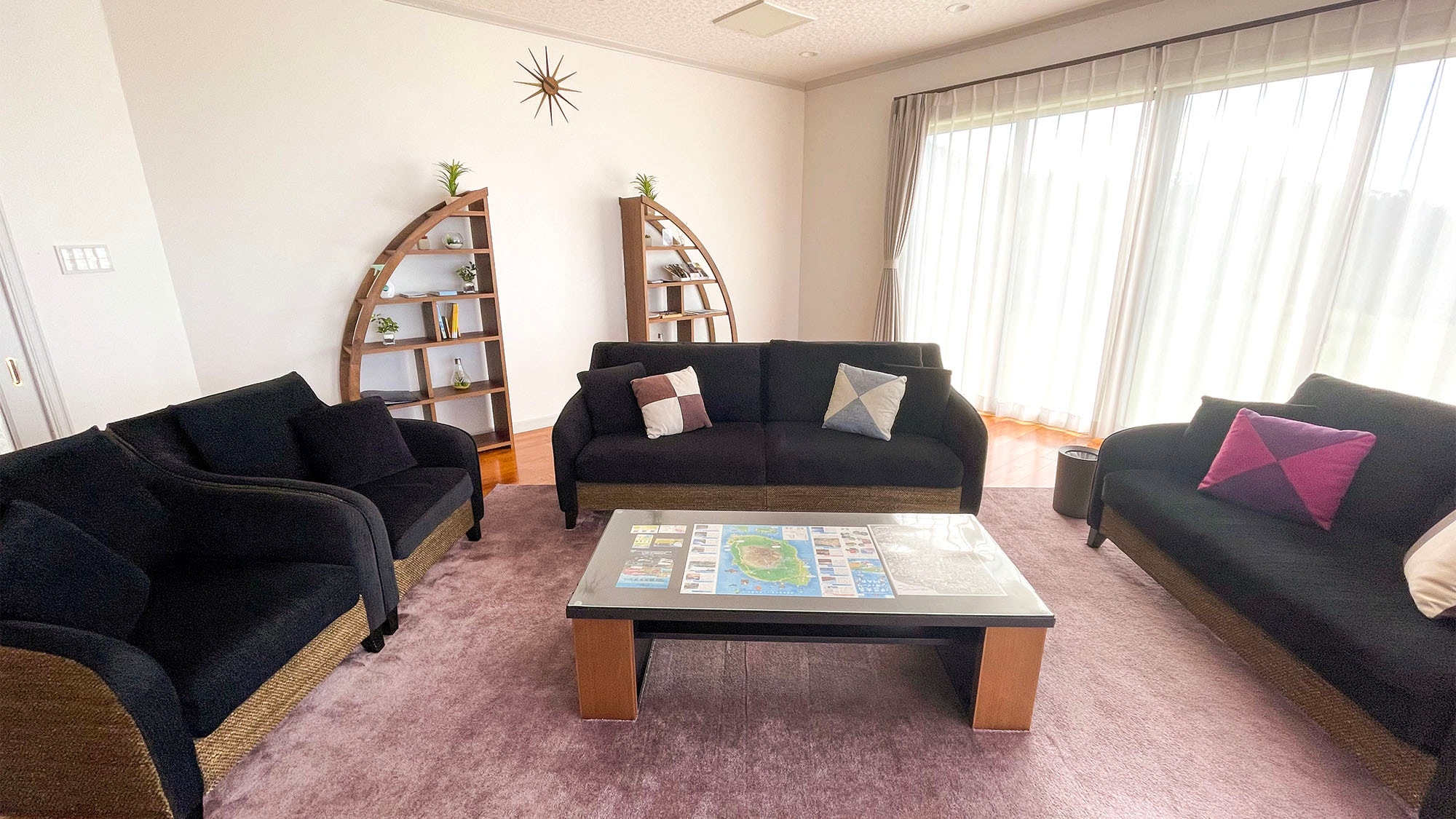 · 거실에서 최고의 절경을 즐기세요.