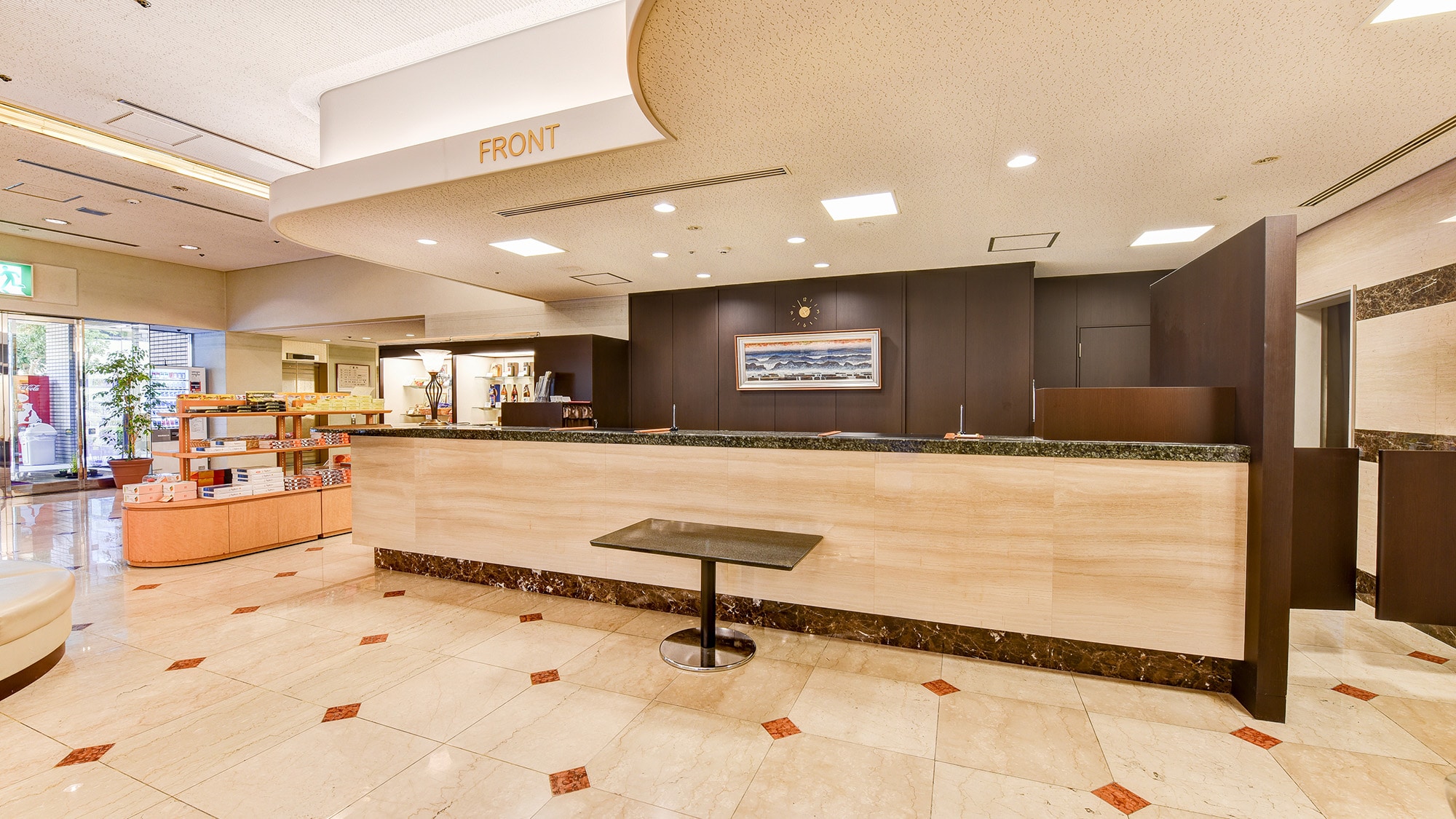 *Not available* [Facilities] We look forward to seeing you at the front desk.