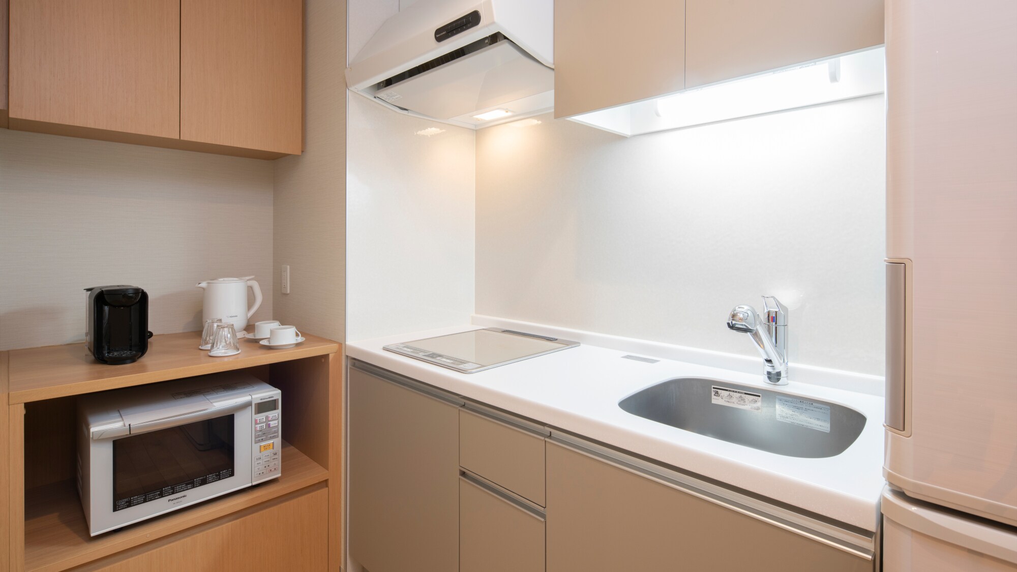 Family room/kitchen (example)