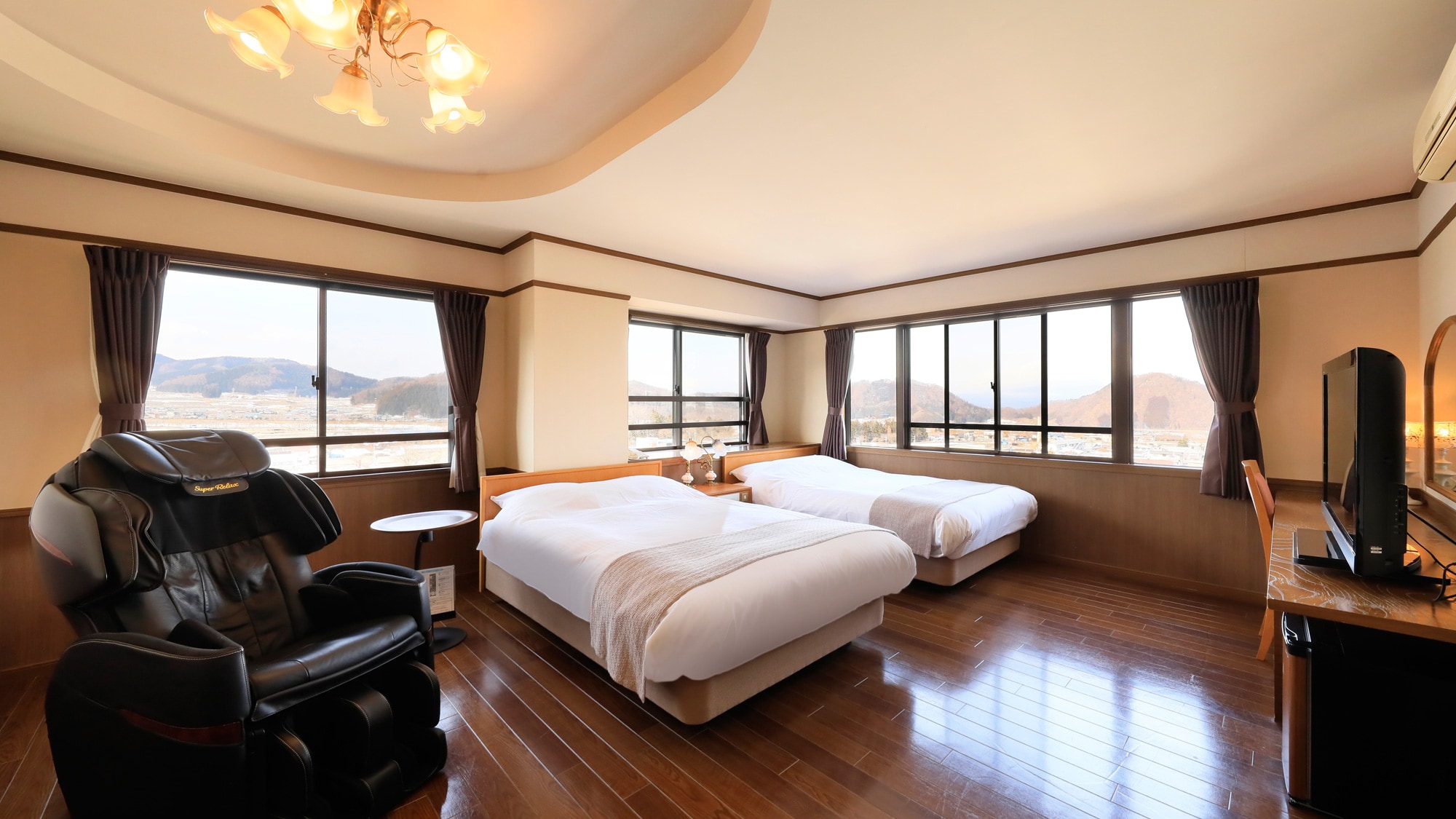 pGuest room 1-3 ◆Open-air bath with free-flowing hot spring ◆Premier suite A type