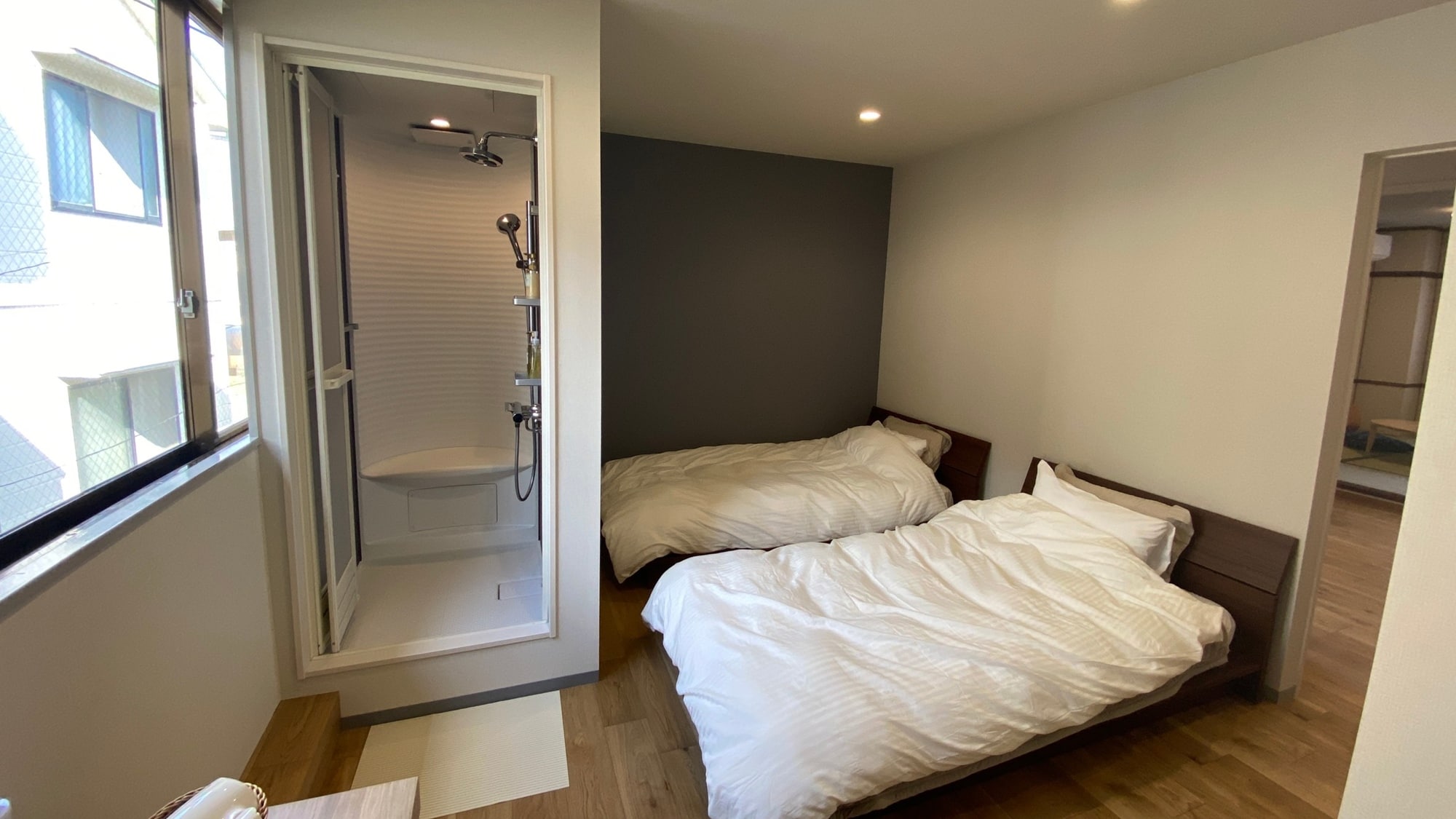 NEW [Welcome to dogs] Special Japanese-Western style room (Twin beds + Relaxing Japanese-style room)