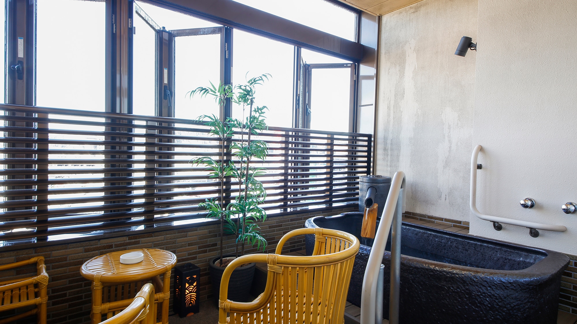 [With open-air bath] Royal Suite Japanese and Western room image