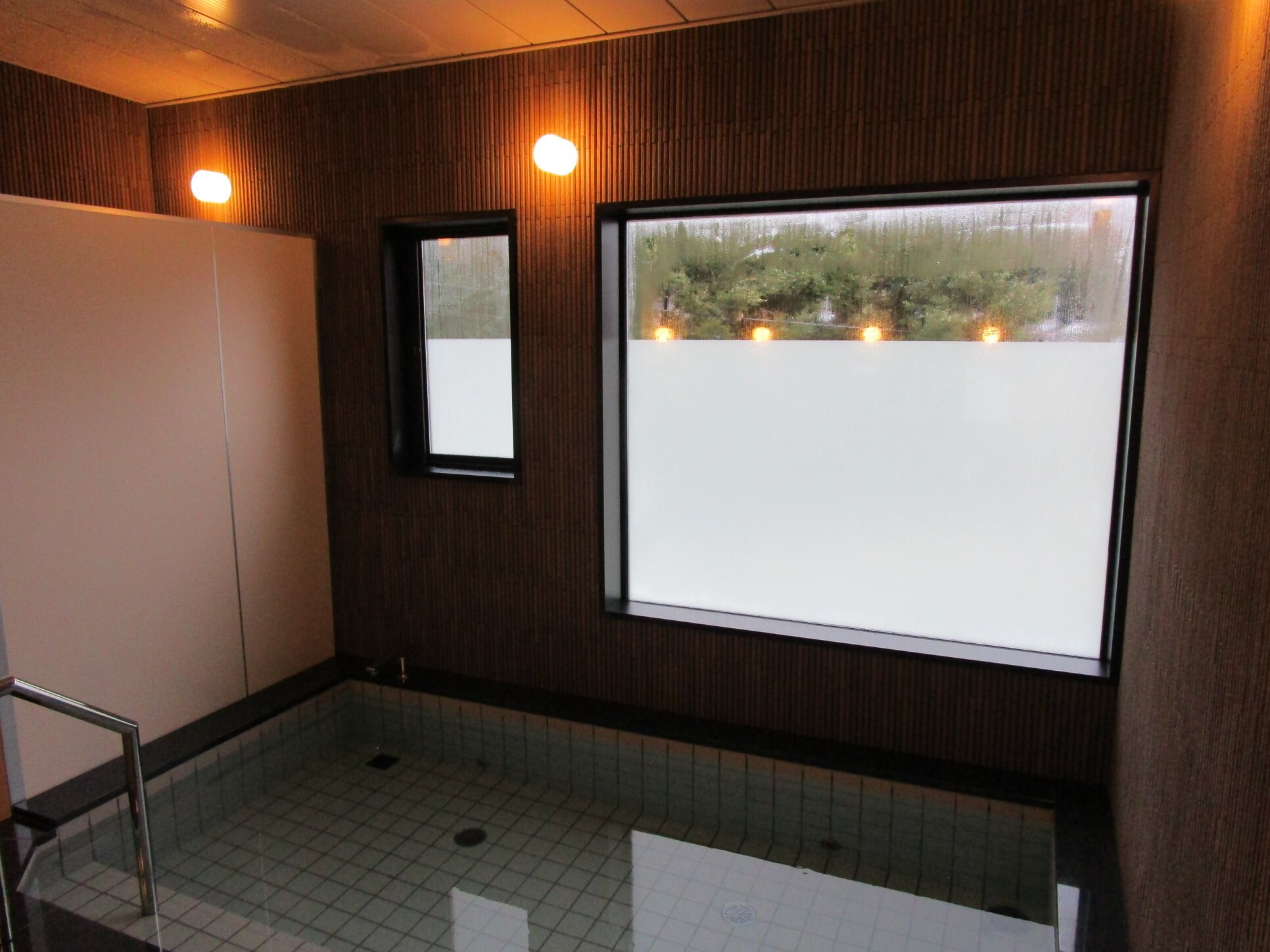 Large communal bath