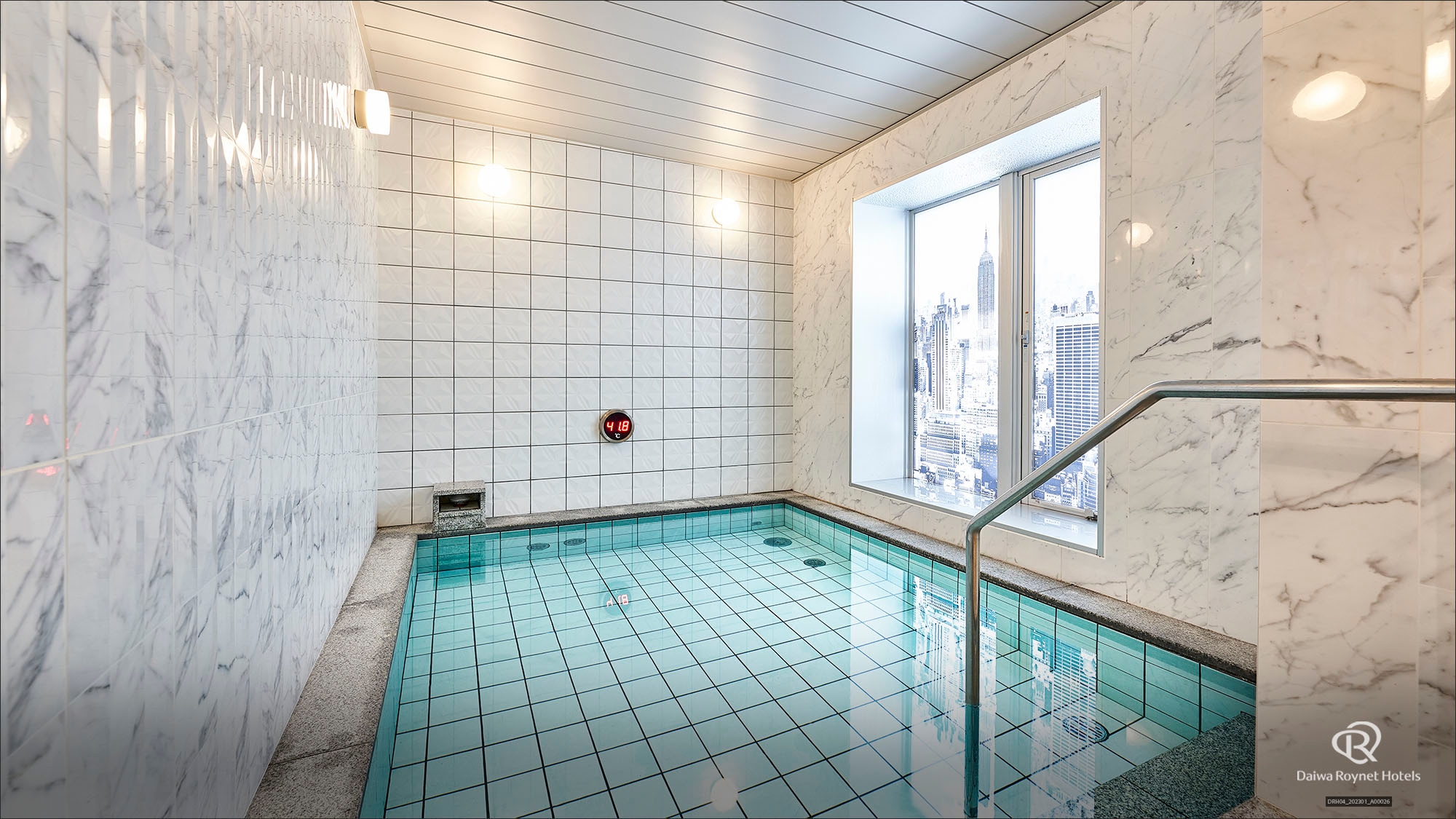 Women's bath