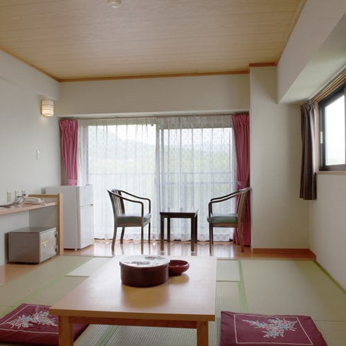 An example of a guest room