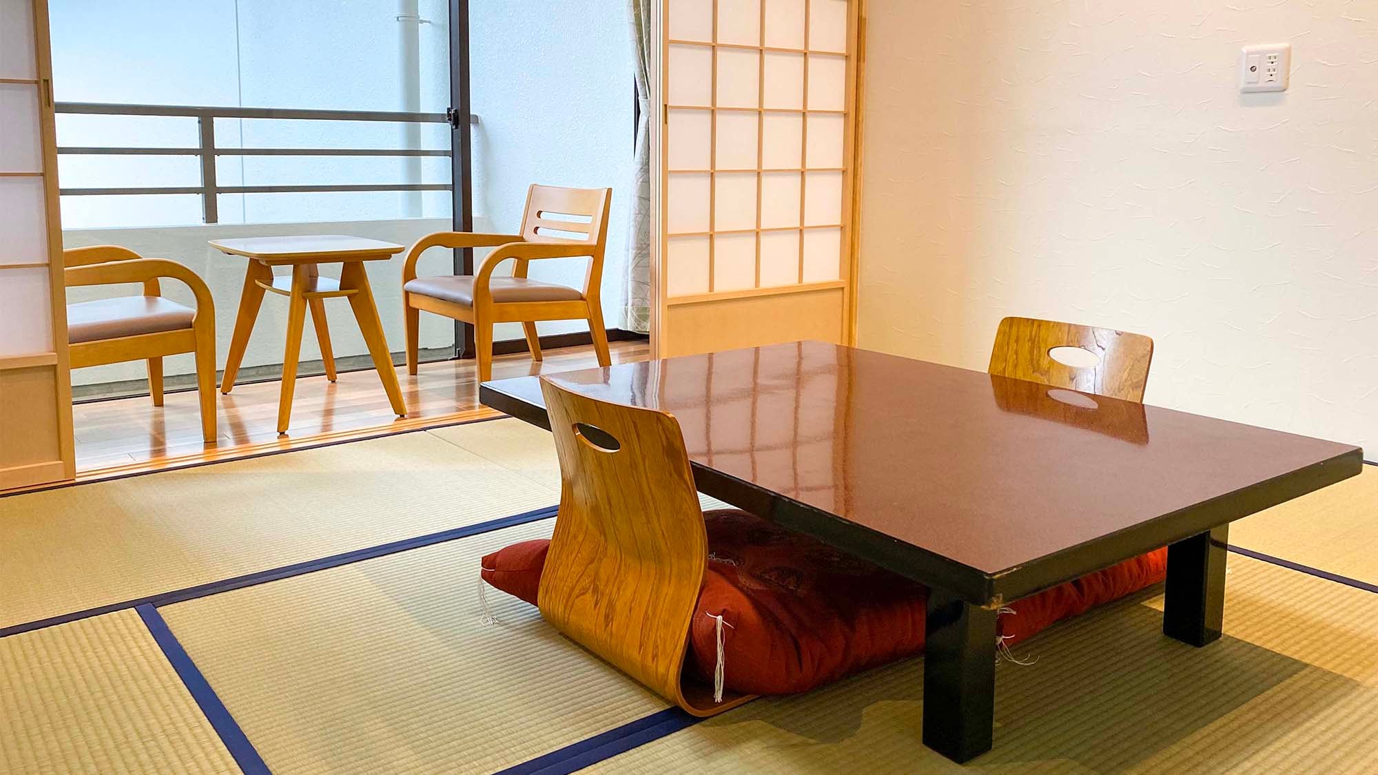 ・ <Standard Japanese-style room> This is a Japanese-style room with standard facilities prepared by the hotel.