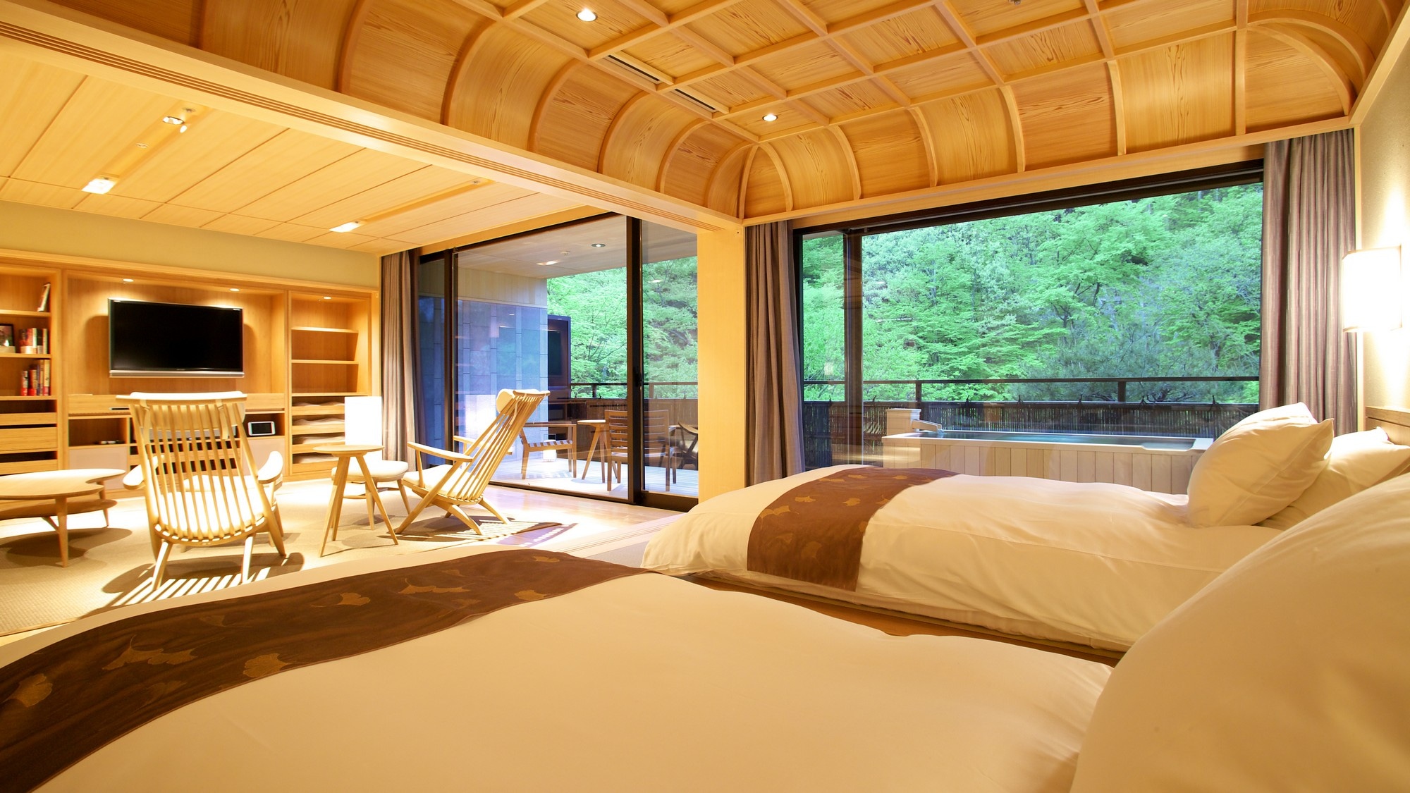 Enjoy the ultimate in relaxation in the Japanese Suite