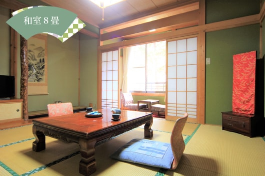 Kiso cypress Japanese-style room with 8 tatami mats and a spacious veranda②