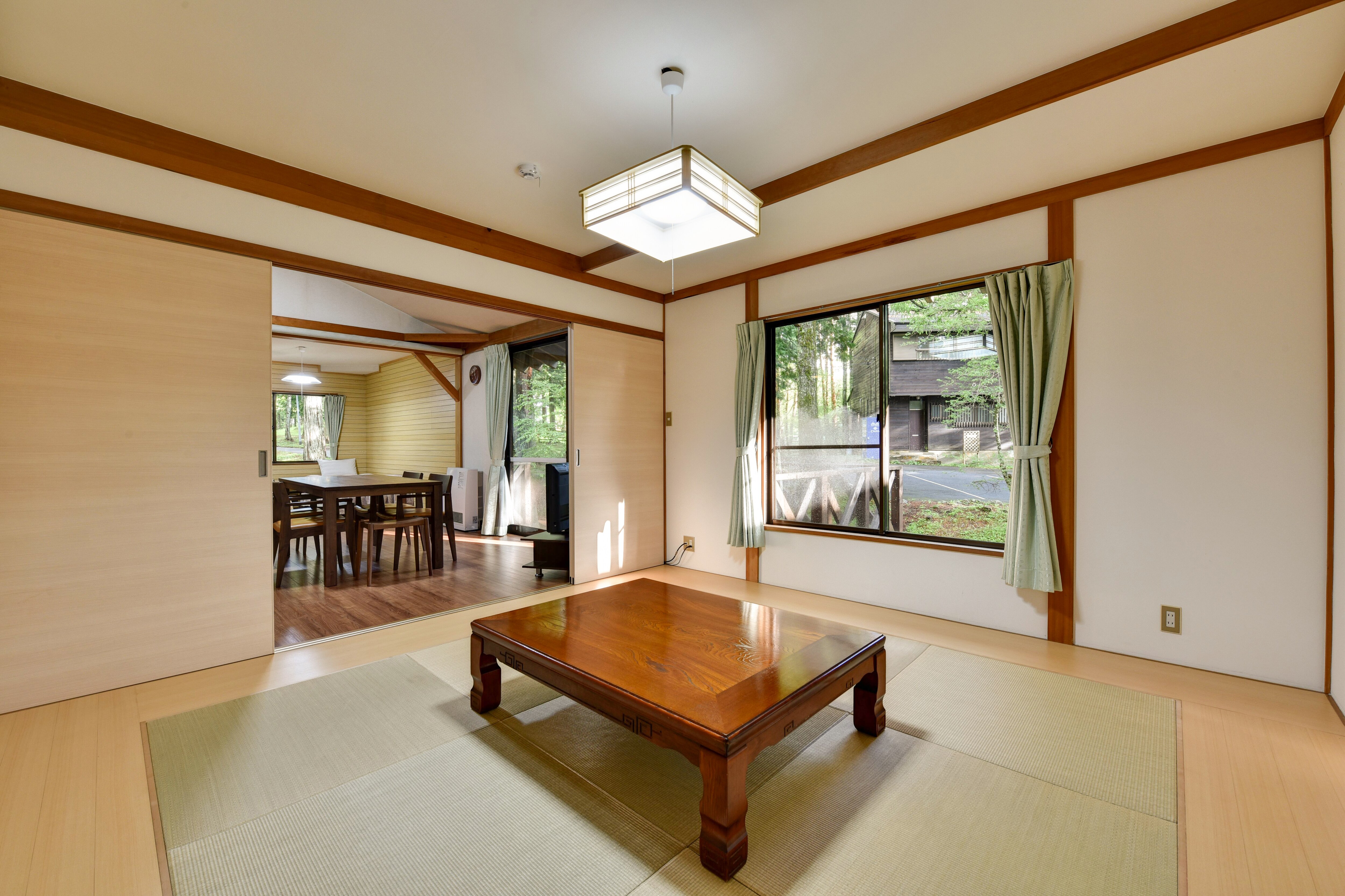 Cottage (Japanese-style room and living room)