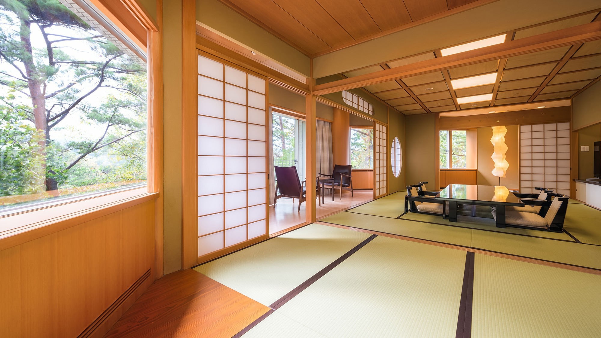 [Premium Japanese Suite] 139 square meters. The only suite with a Japanese-style room.