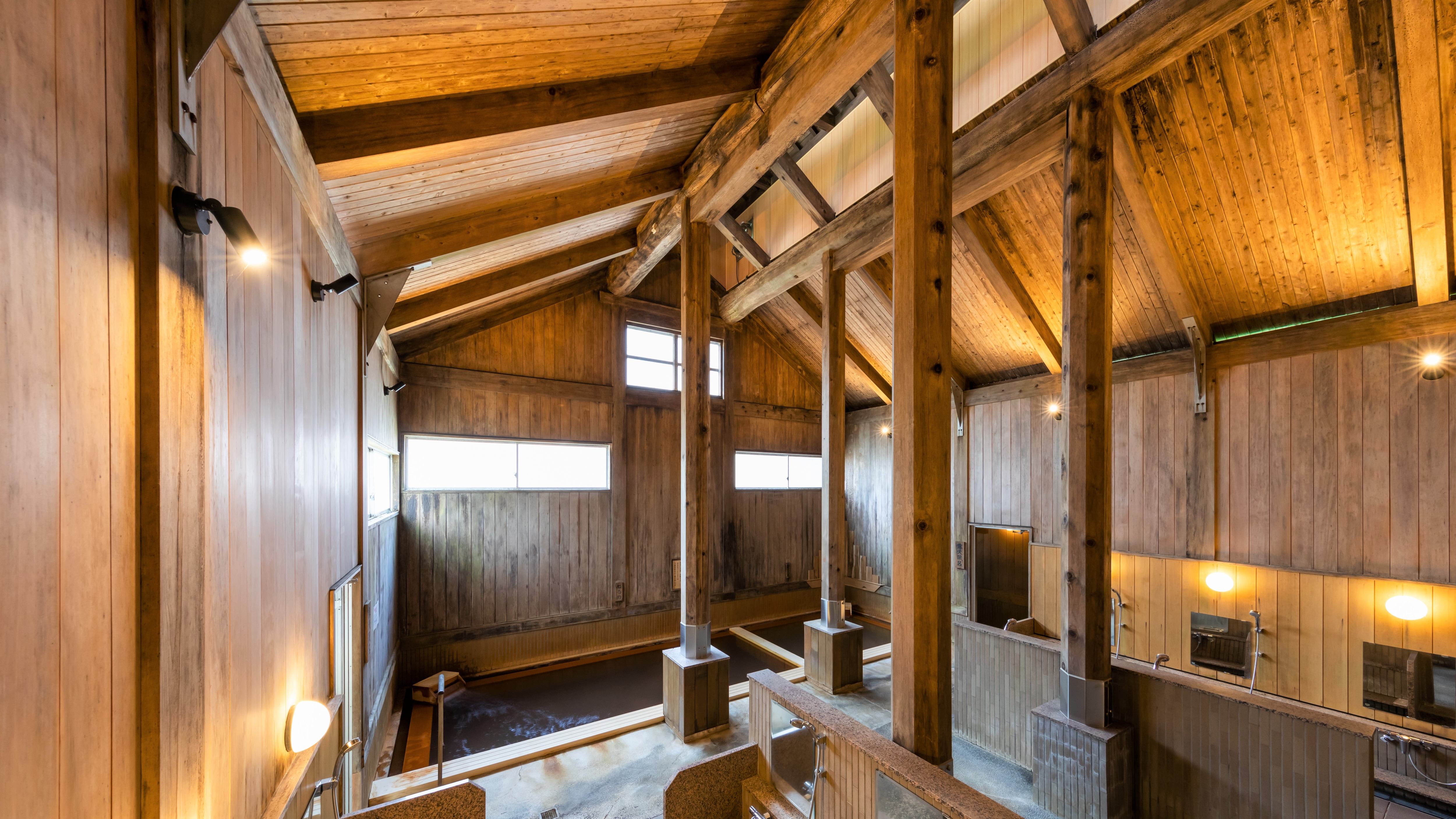 ◆ [Large communal bath] Kikyo no Yu indoor bath