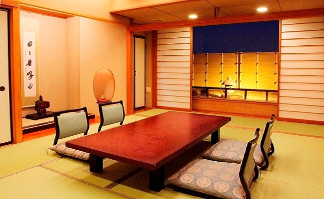 [Japanese-style room / 10 tatami mats]
