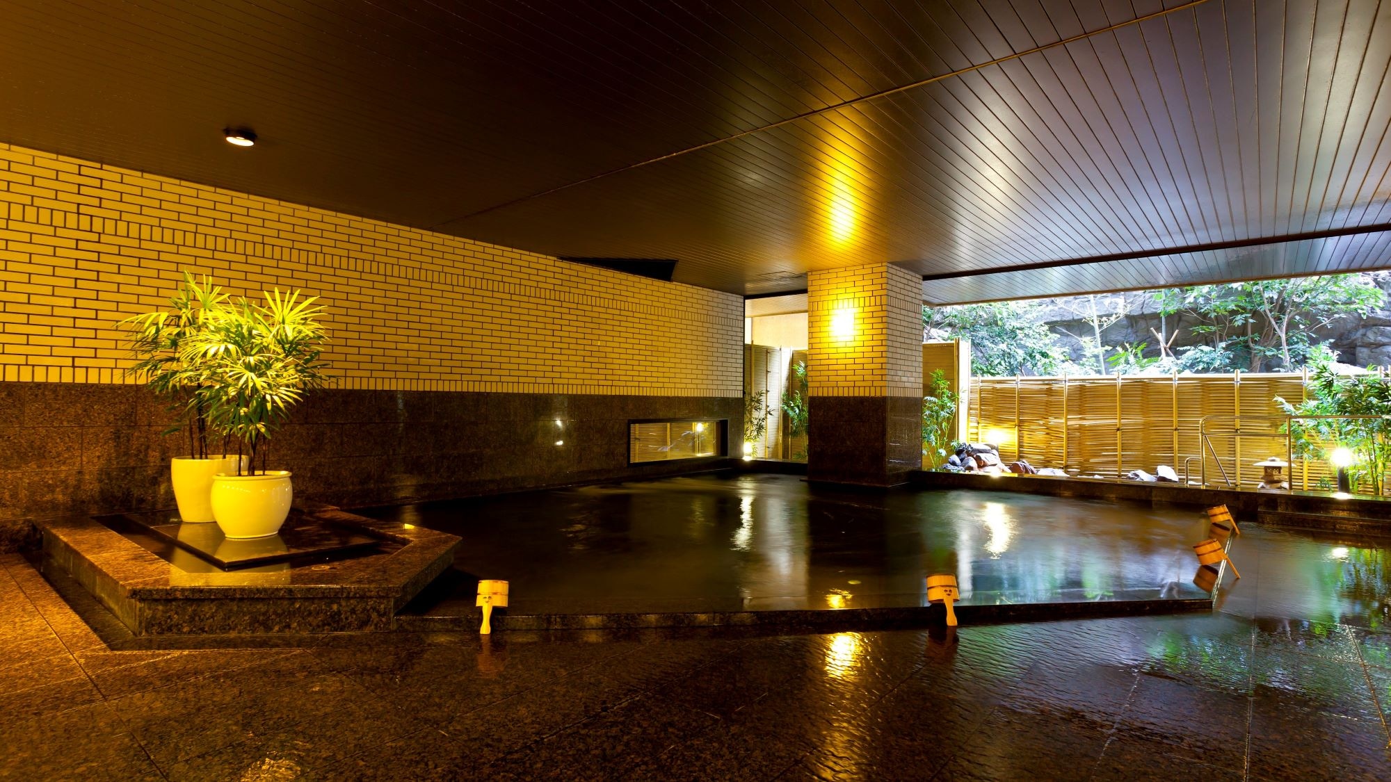 津津之湯 2000x1125