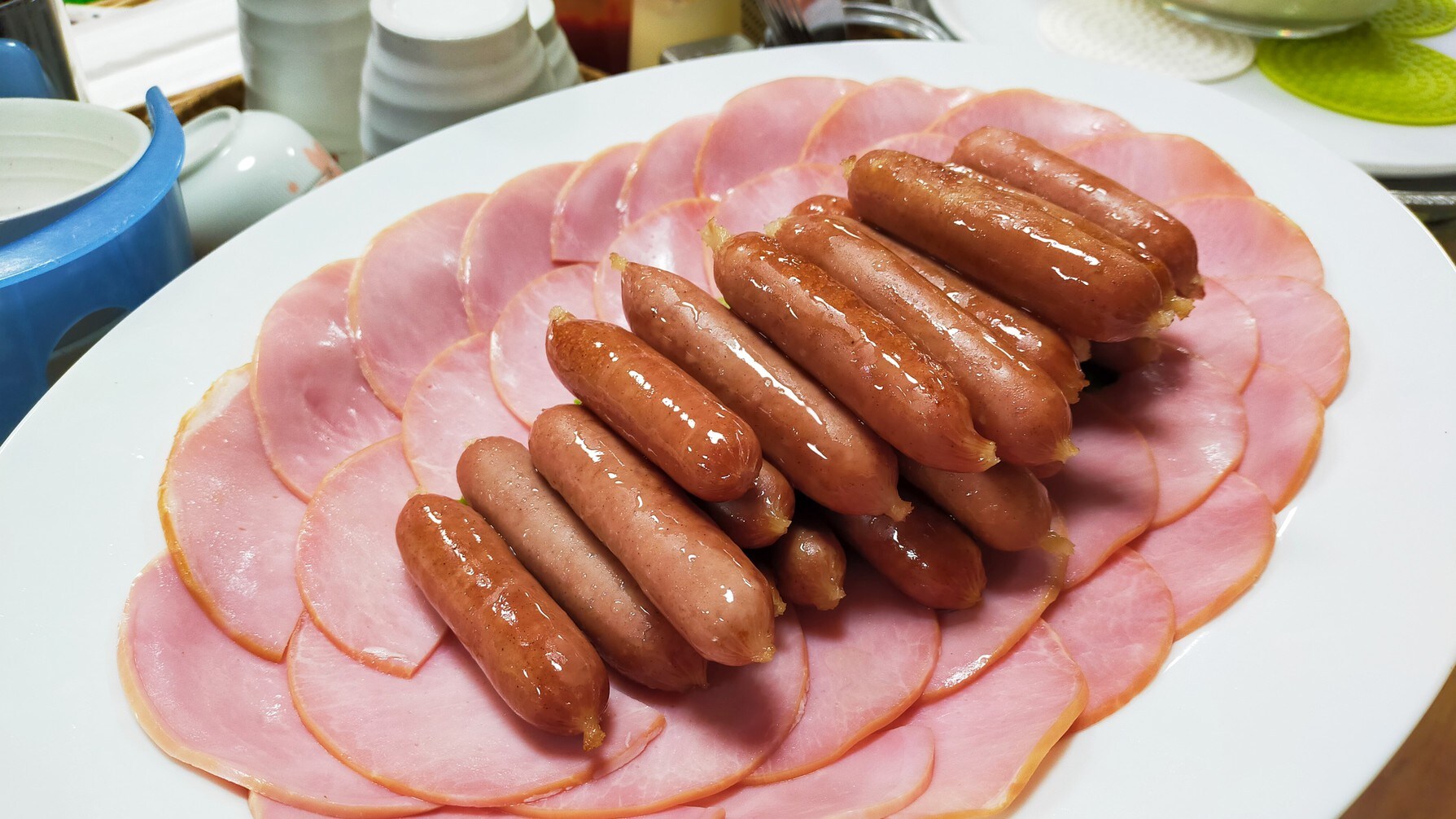 Prasmanan sarapan gratis