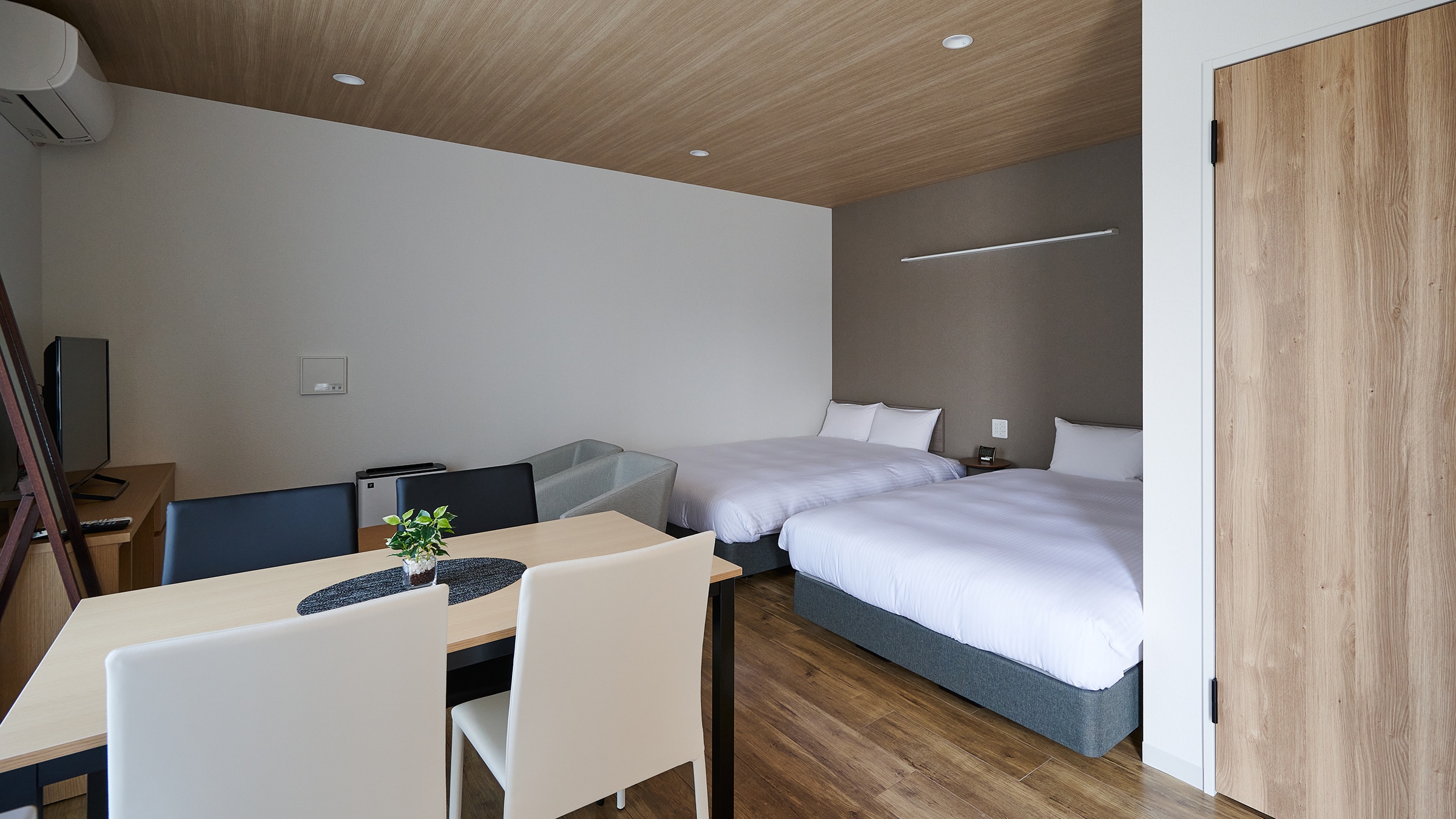[Non-smoking] Deluxe Twin Room_Bed