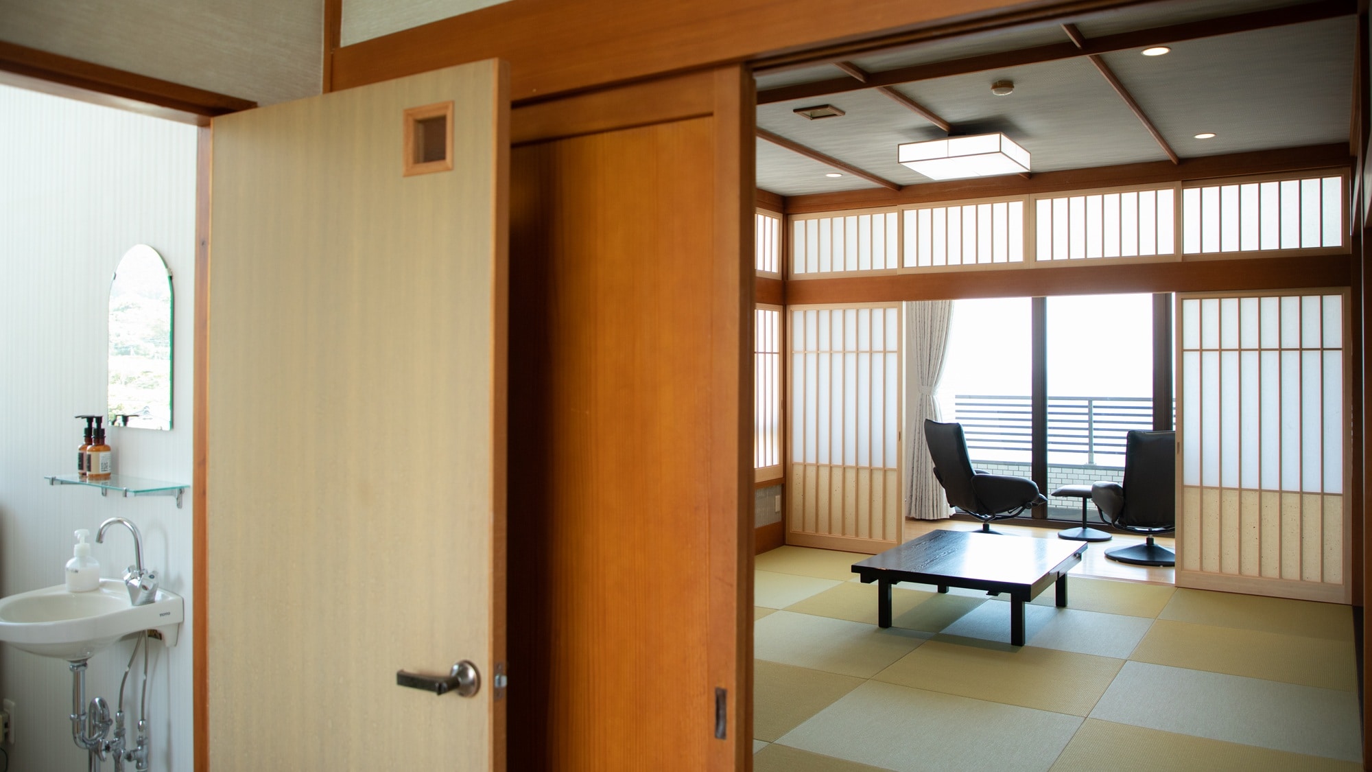 [Pemandangan laut ◆ Kamar bergaya Jepang 10 tikar tatami] Interior (contoh)