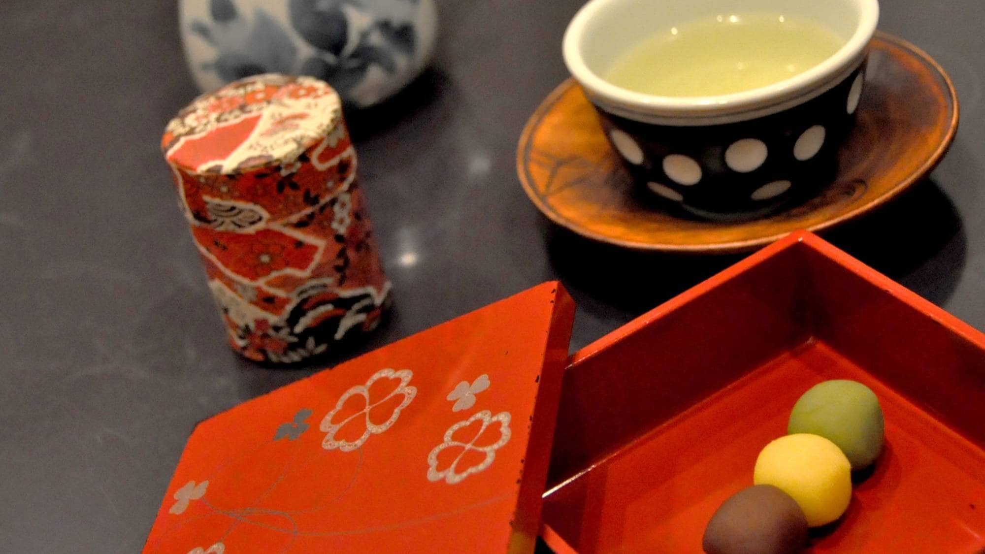 ・Take a break with tea