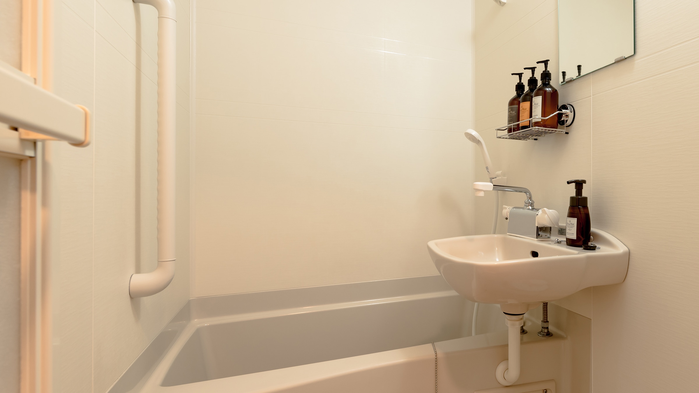 [Non-smoking] Deluxe Twin Room_Bathroom