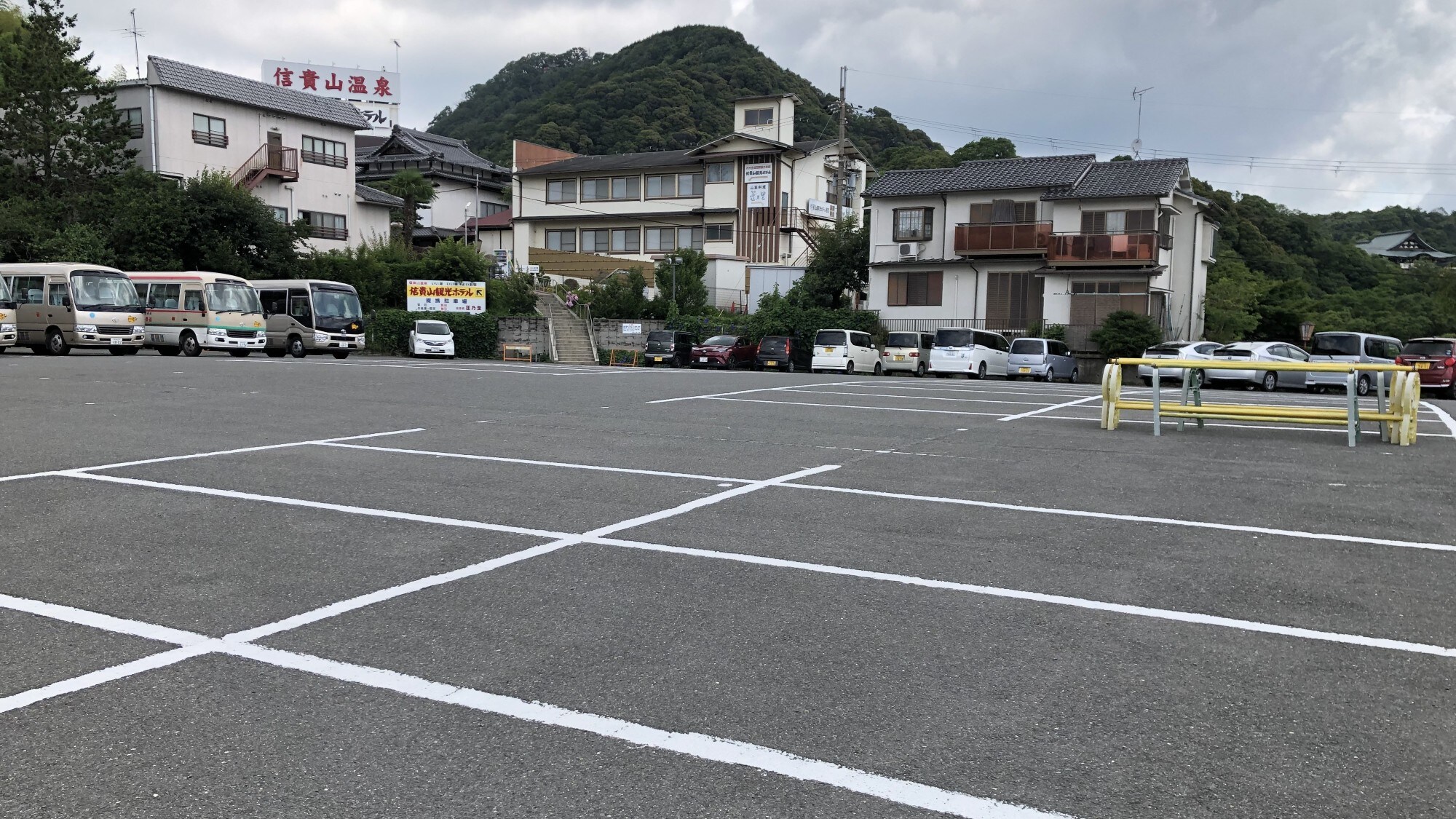 Shigisan Kanko Hotel Partner Parking