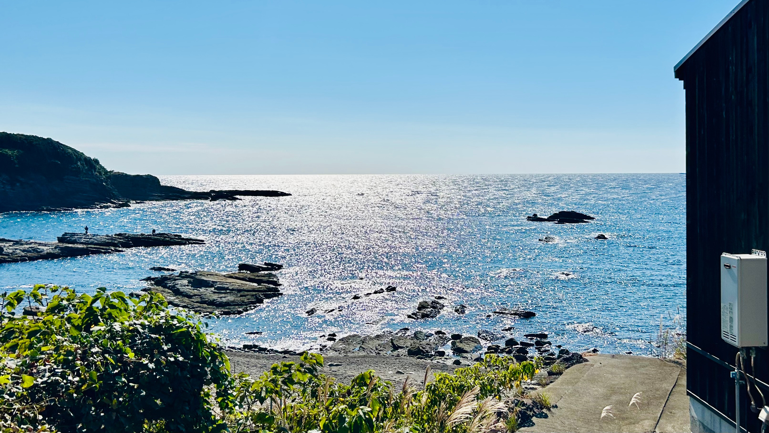 Oceanfront | Corner Japanese-Western style room / Open-air bath with natural hot spring water
