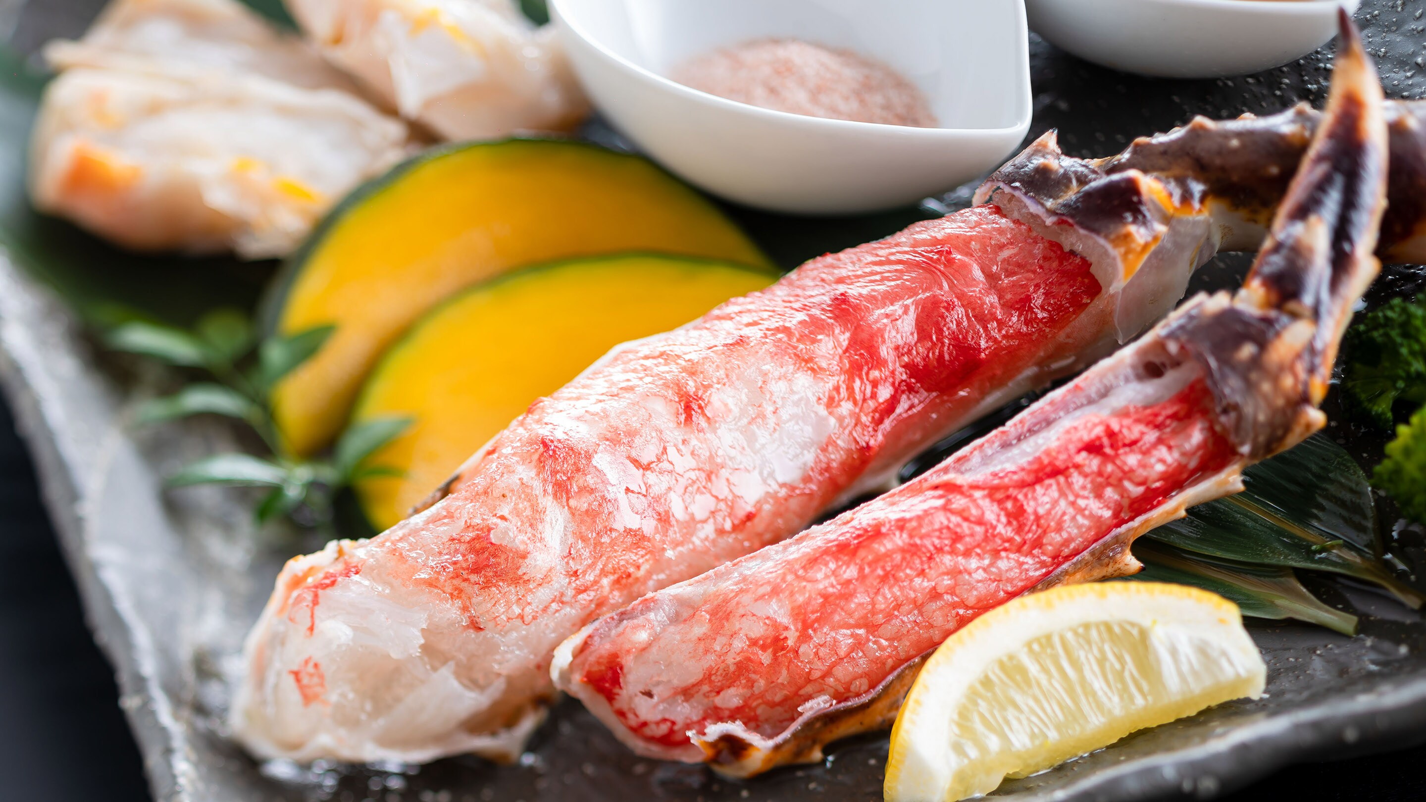 Grilled king crab *Image