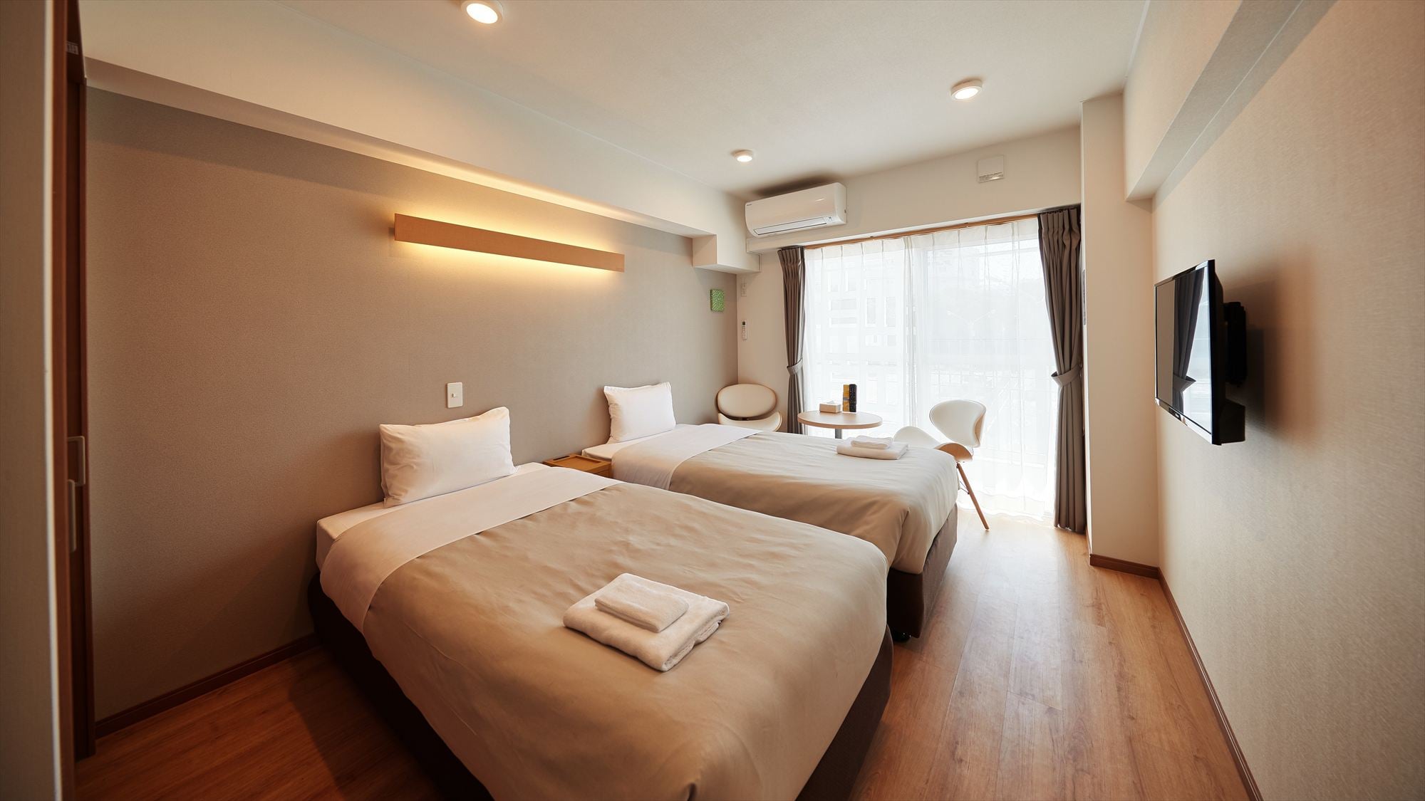 Twin Room