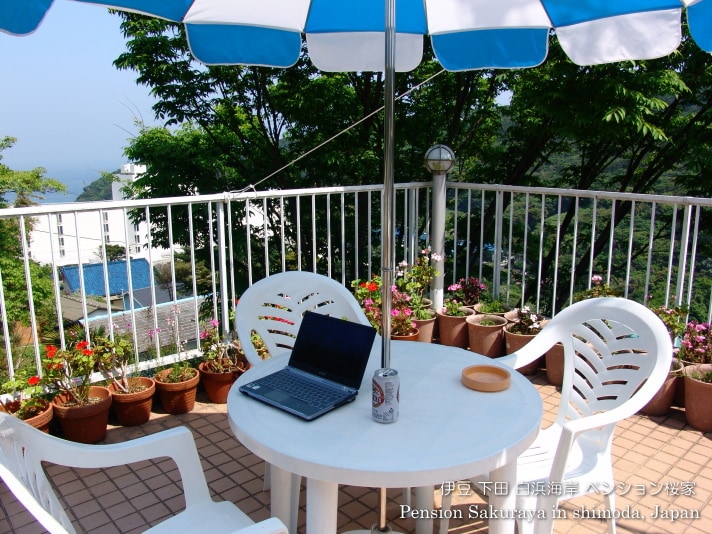 Terrace - Free Wi-Fi available