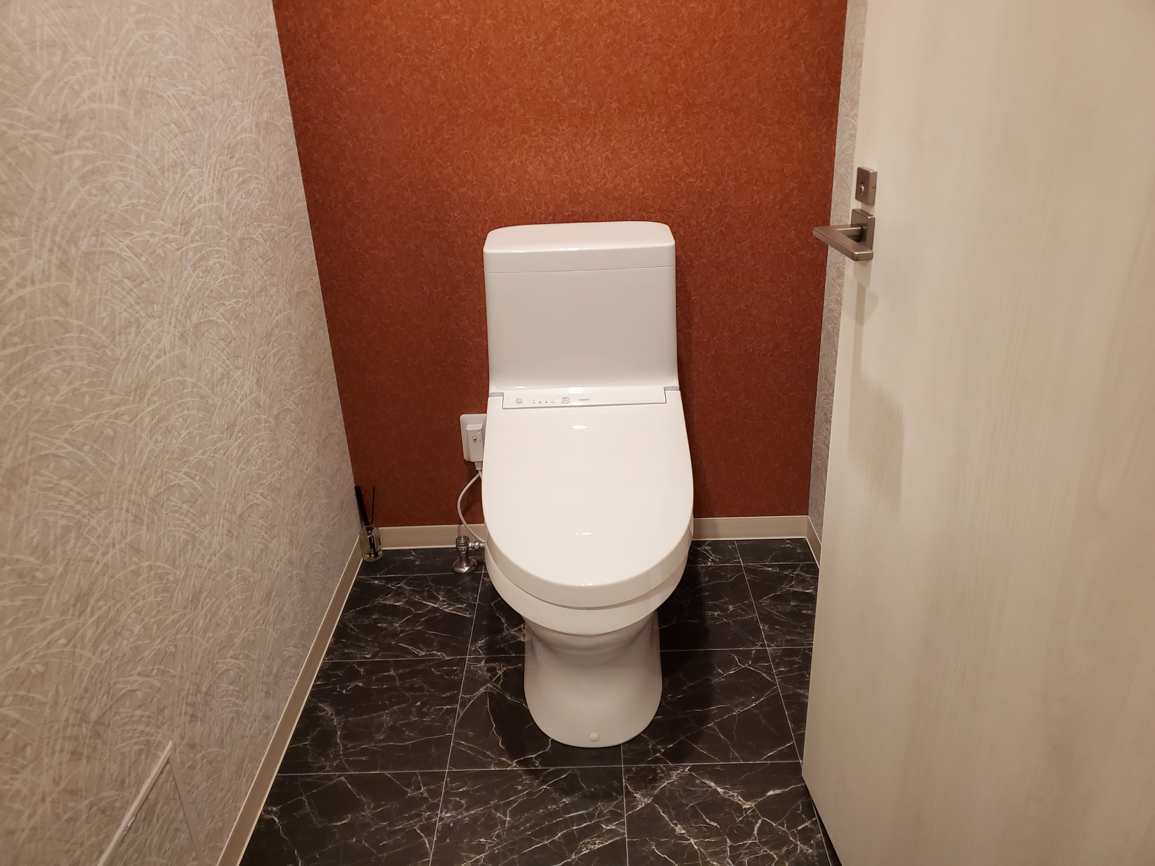 Twin room, 10 tatami mats, toilet