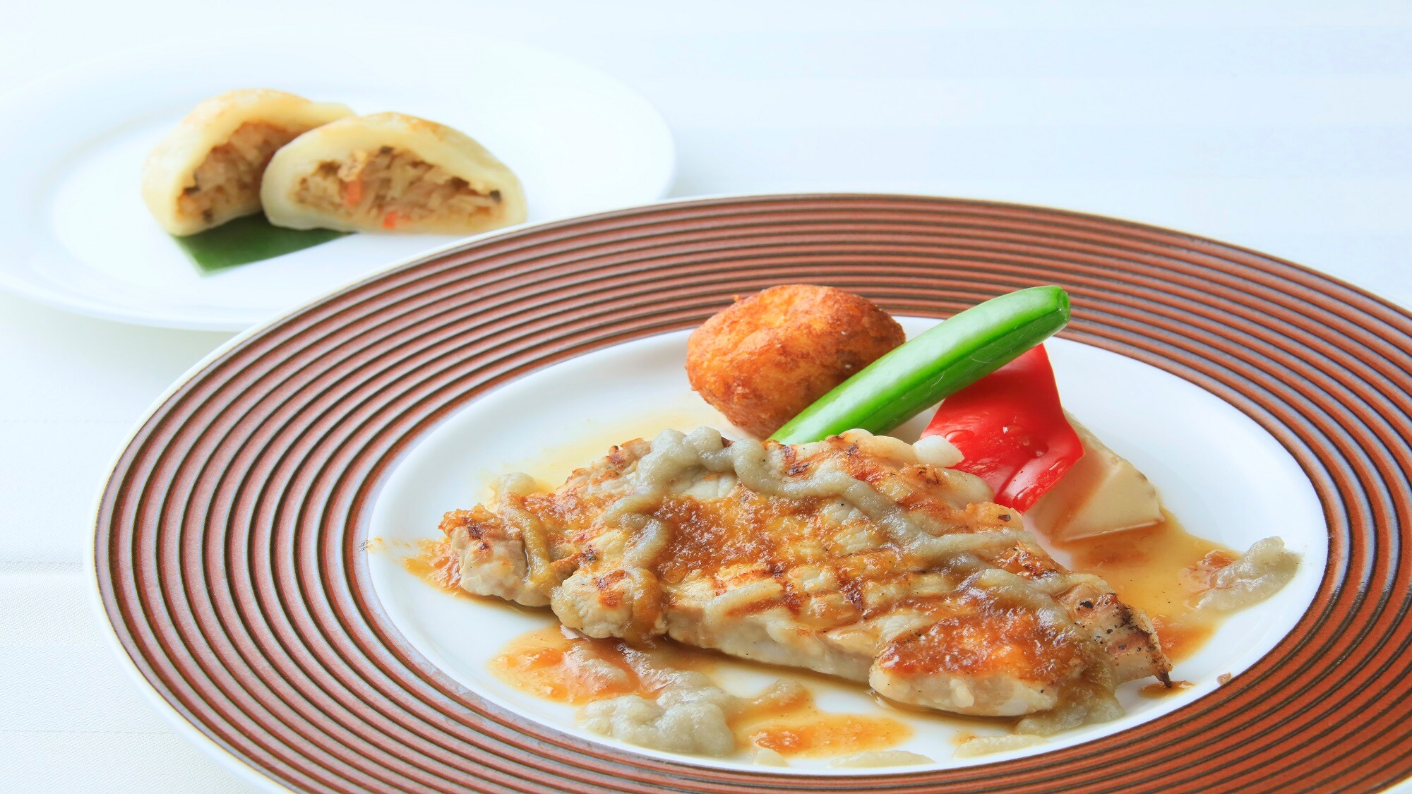 晚餐 | 创意餐饮 ★ Lumiere（标准）主菜肉类菜肴 *图片