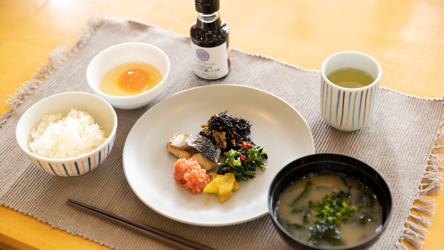Breakfast buffet (image)
