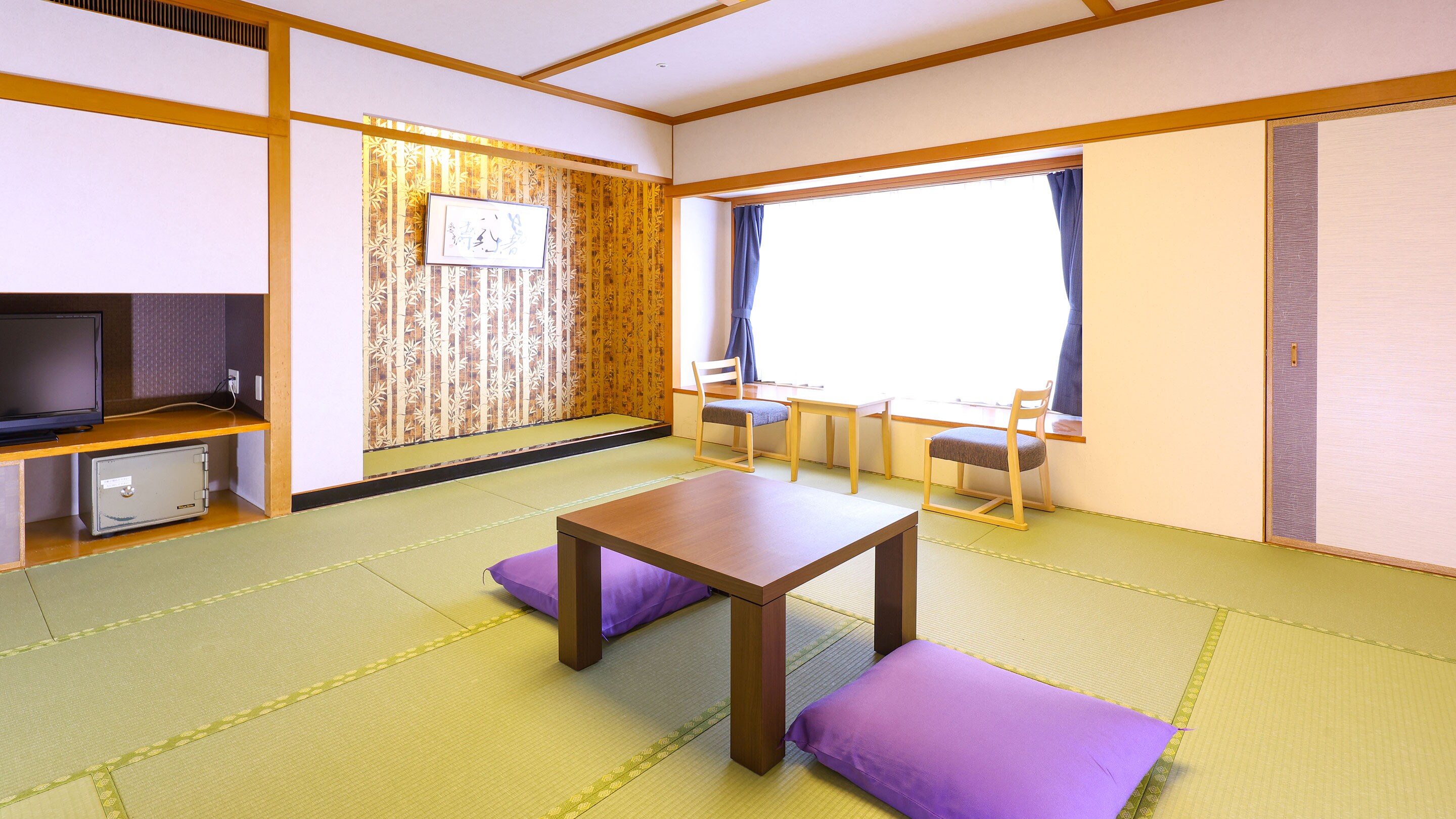 [Non-smoking] Standard Japanese-style room with 12.5 tatami mats and indoor bath *Image