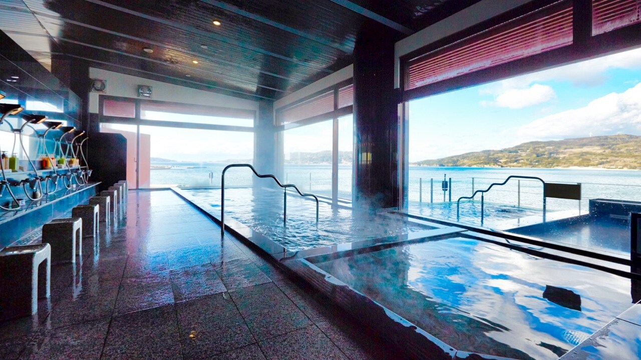 Panoramic large bath (large bath/open-air bath)