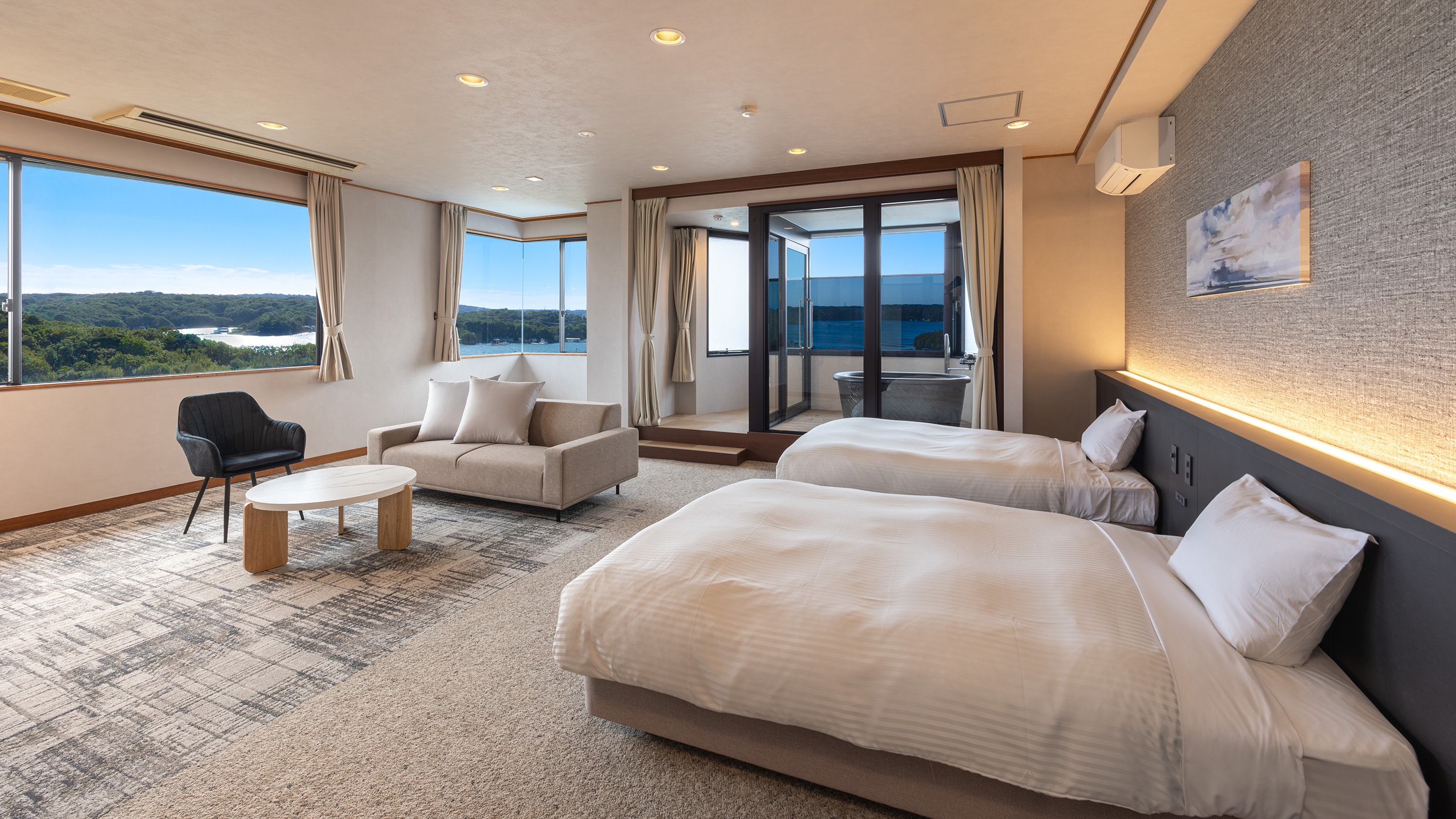 小型套房双床间，带露天浴缸 *照片中的浴缸不是温泉。