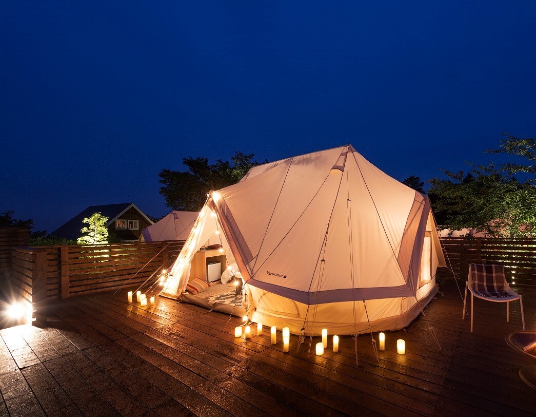 GRACE TENT exterior