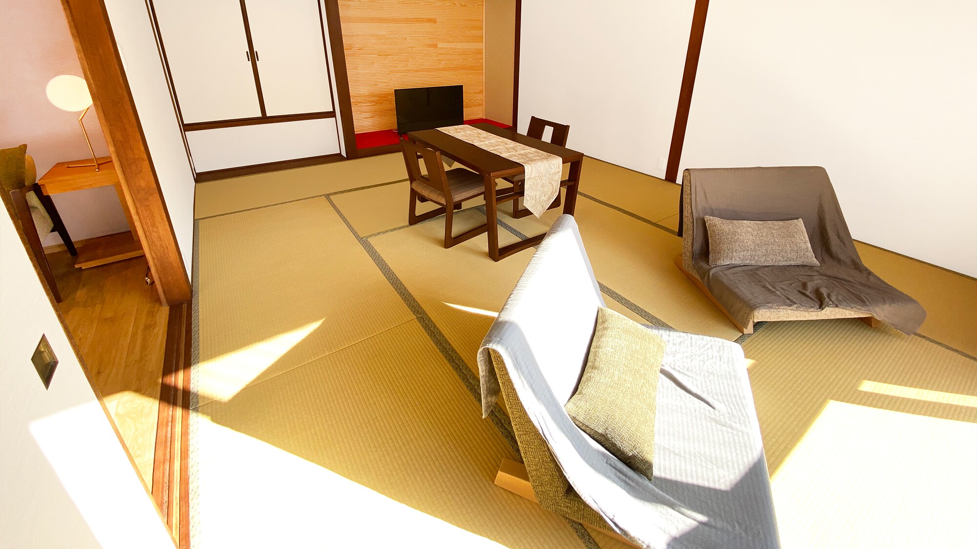 本館日西式客房附淋浴㉔52.8㎡