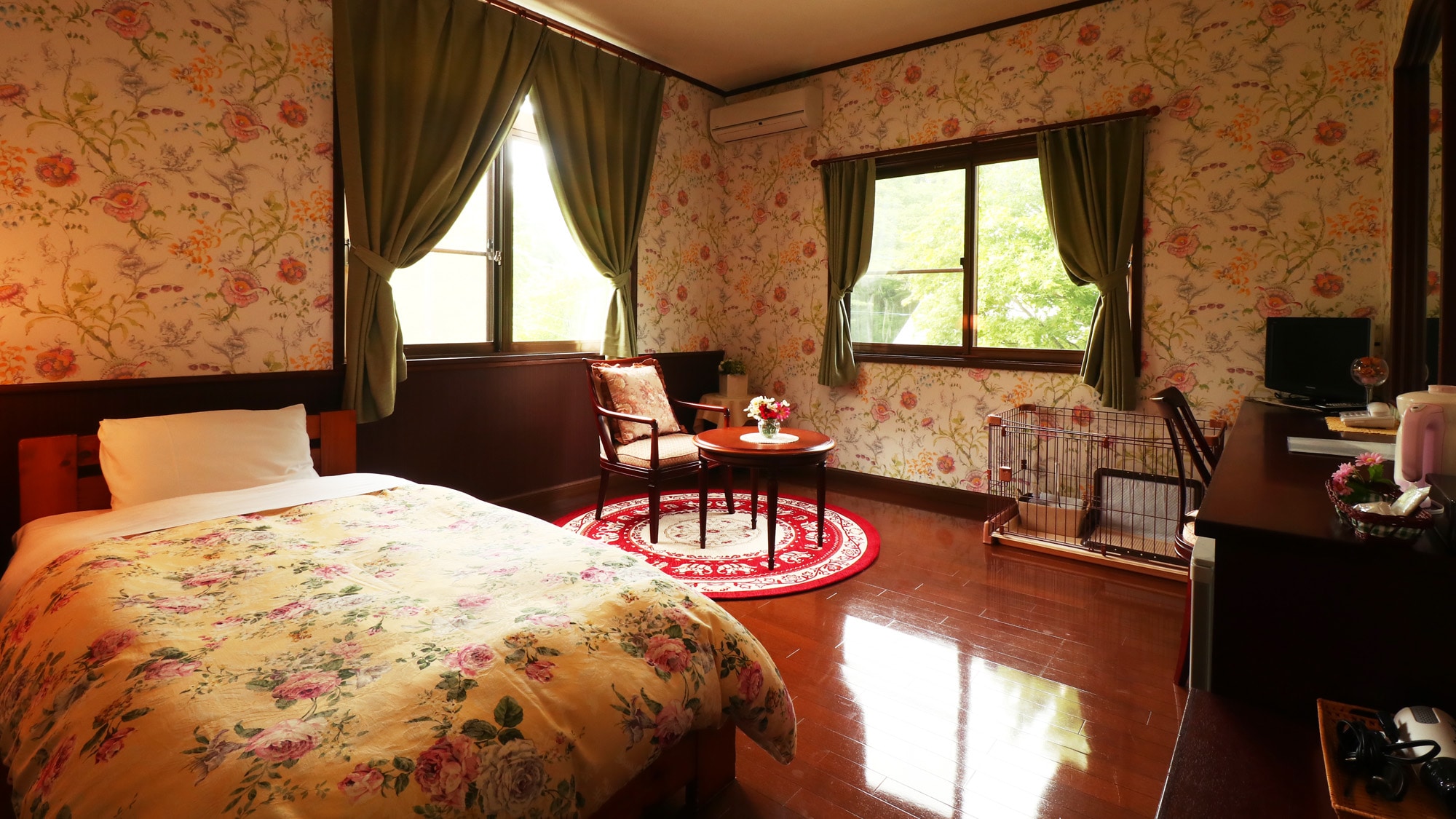 [Guest room example - Single] A room with few steps, safe for dogs. Please enjoy a relaxing time.