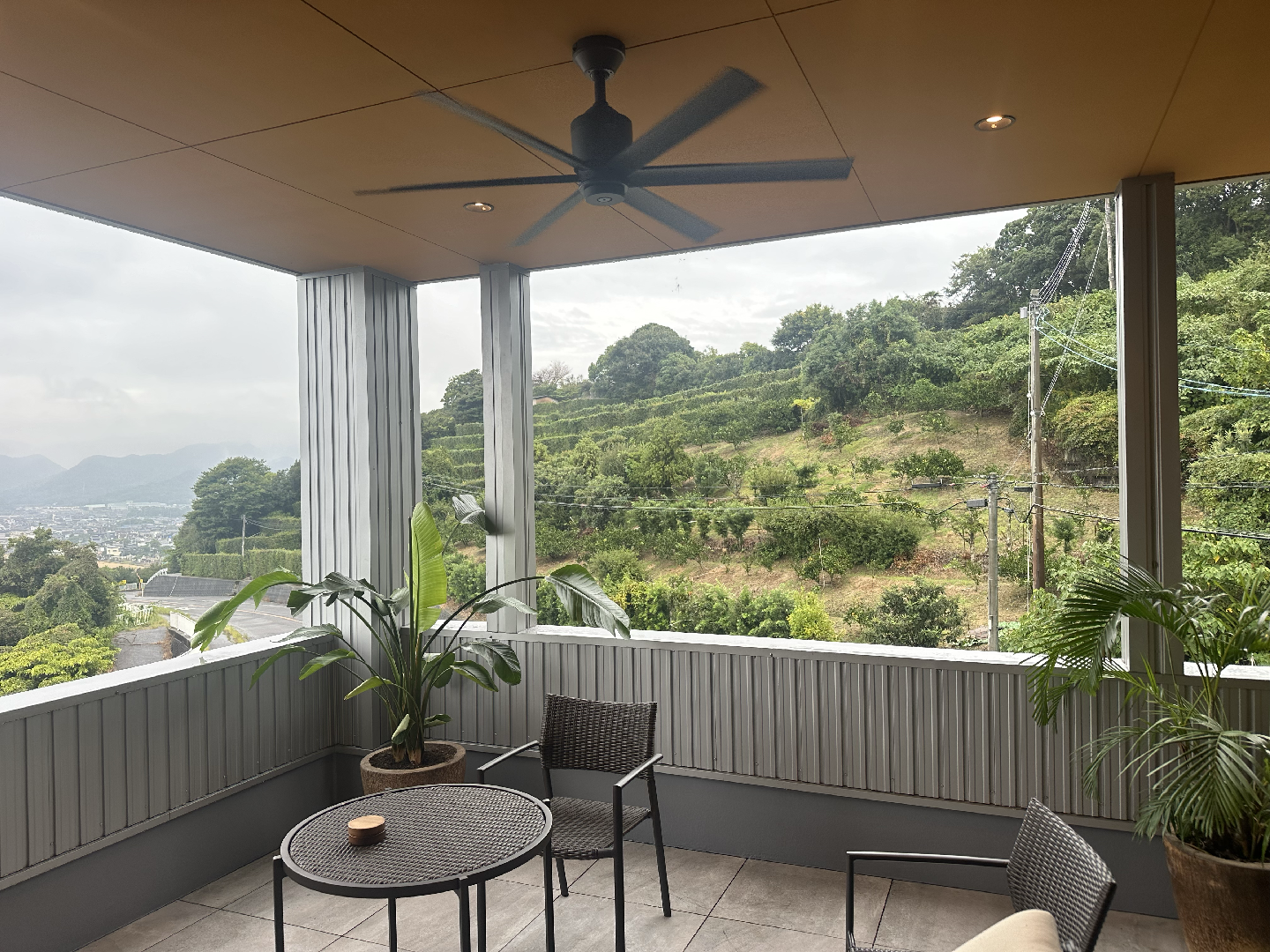 Beauty on a rainy day | Spectacular view of the fields from the terrace