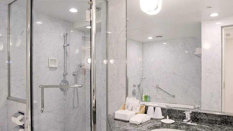 BATH / Superior Twin