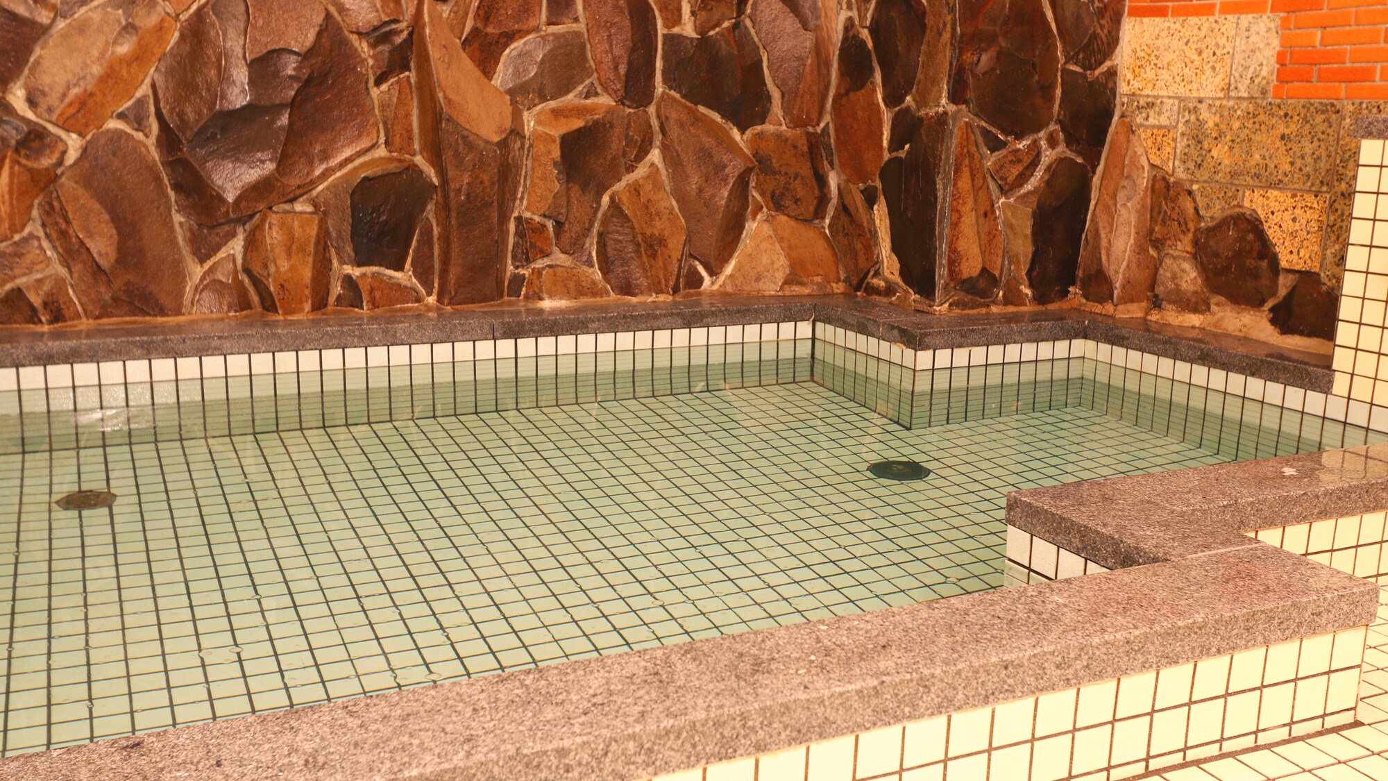 After leisure, relax in the bath...♪ (2)