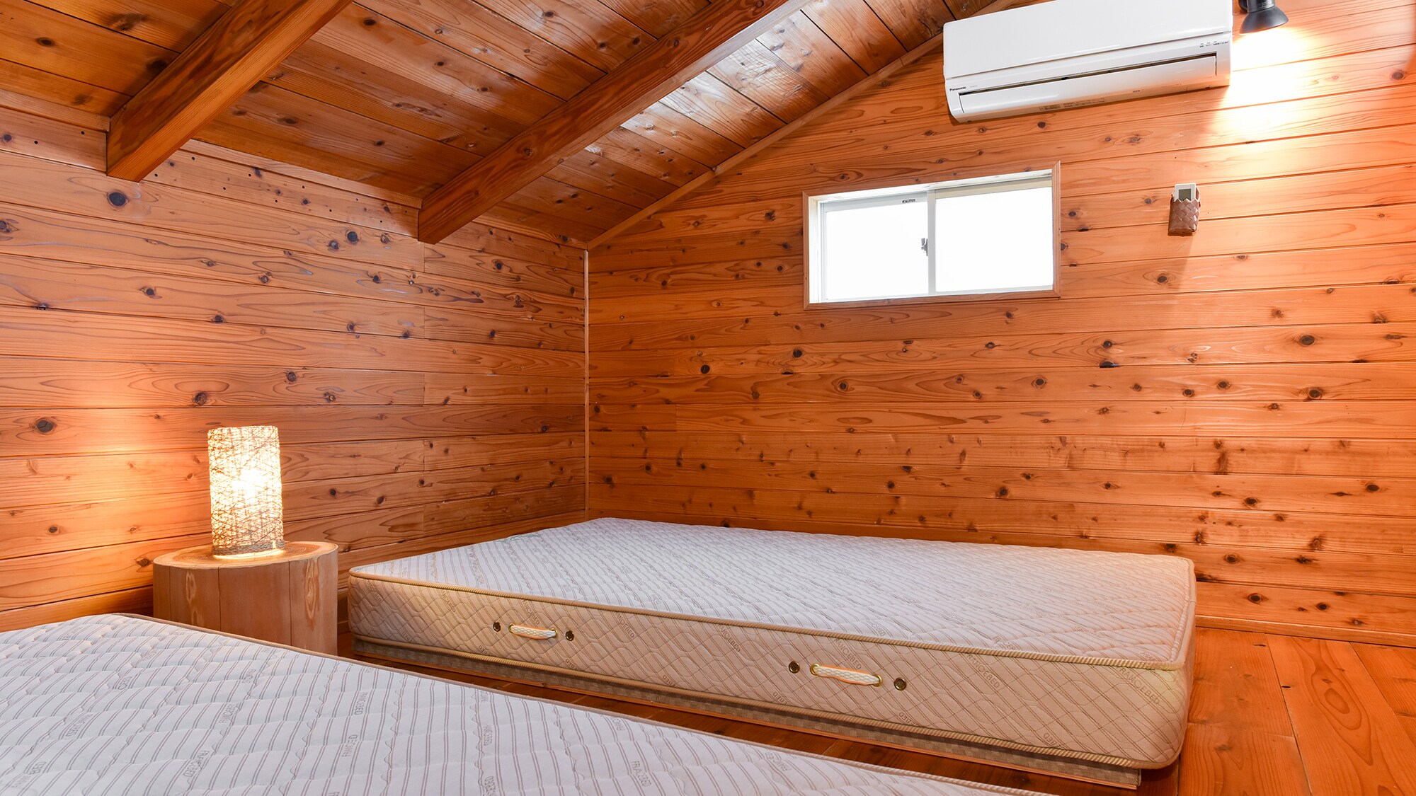 *山间小屋风格小屋 [2 张床 + 3 张蒲团] 示例